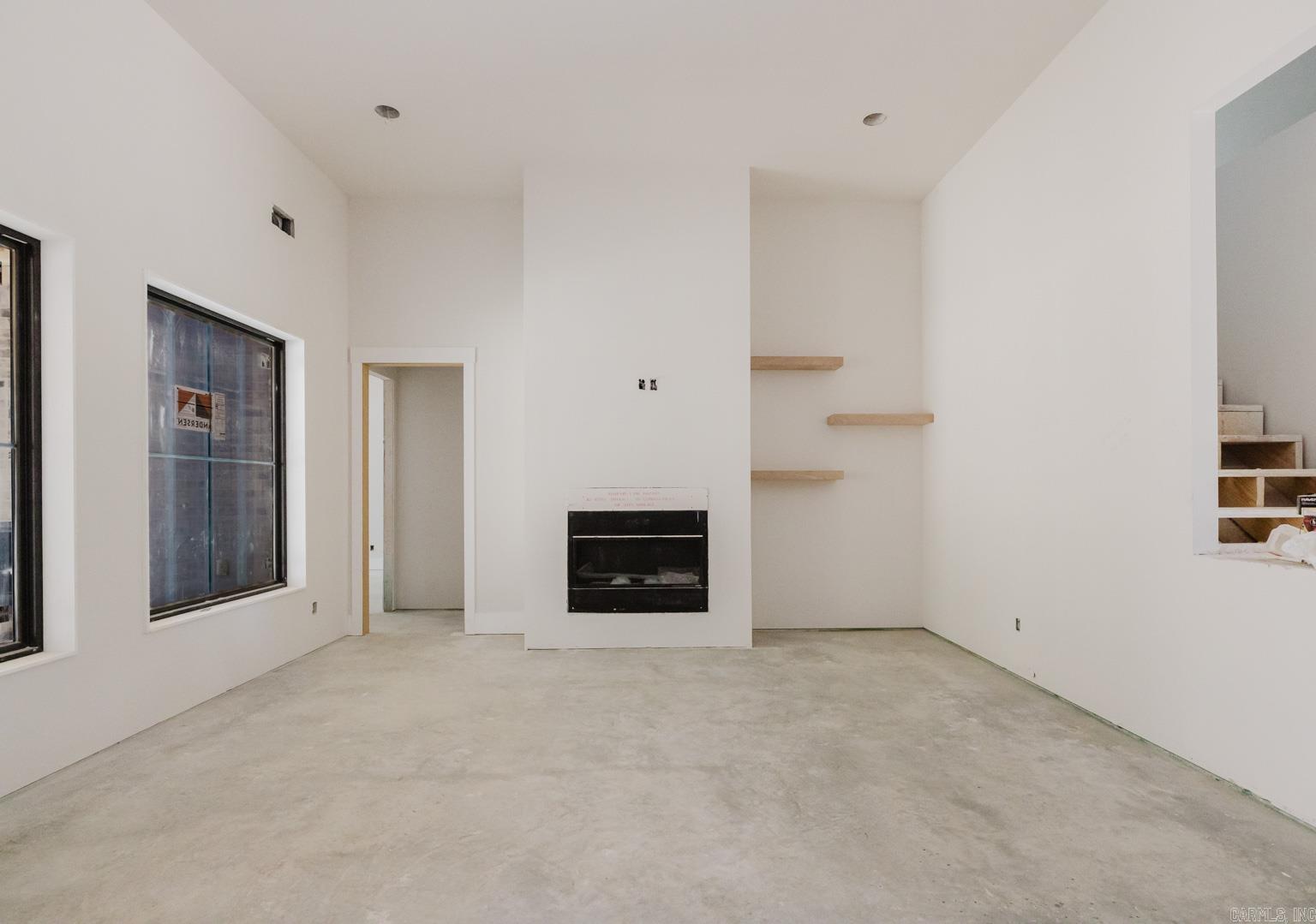 HAZEL OAK - Residential