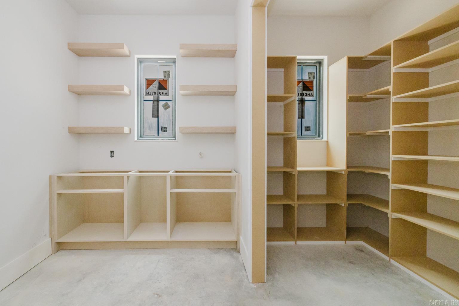 HAZEL OAK - Residential