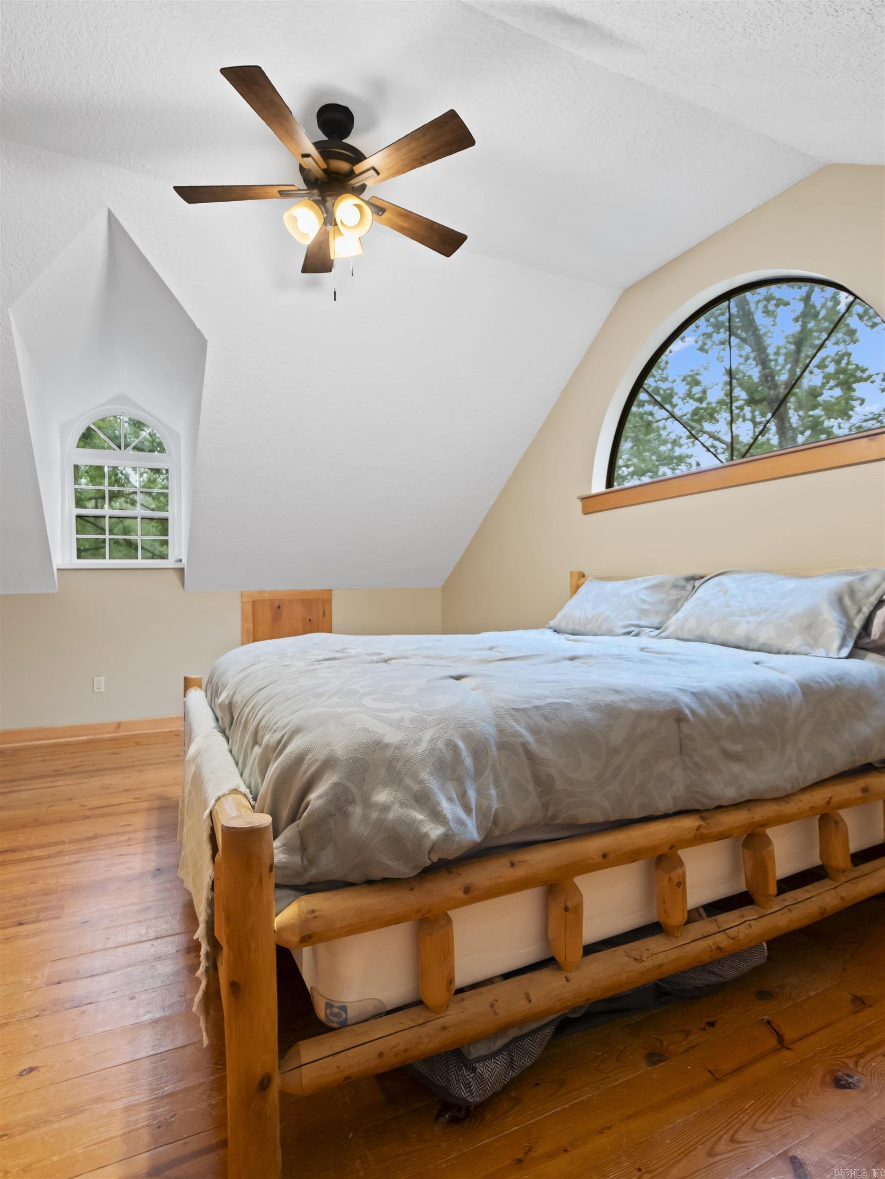 BURGOS - Residential