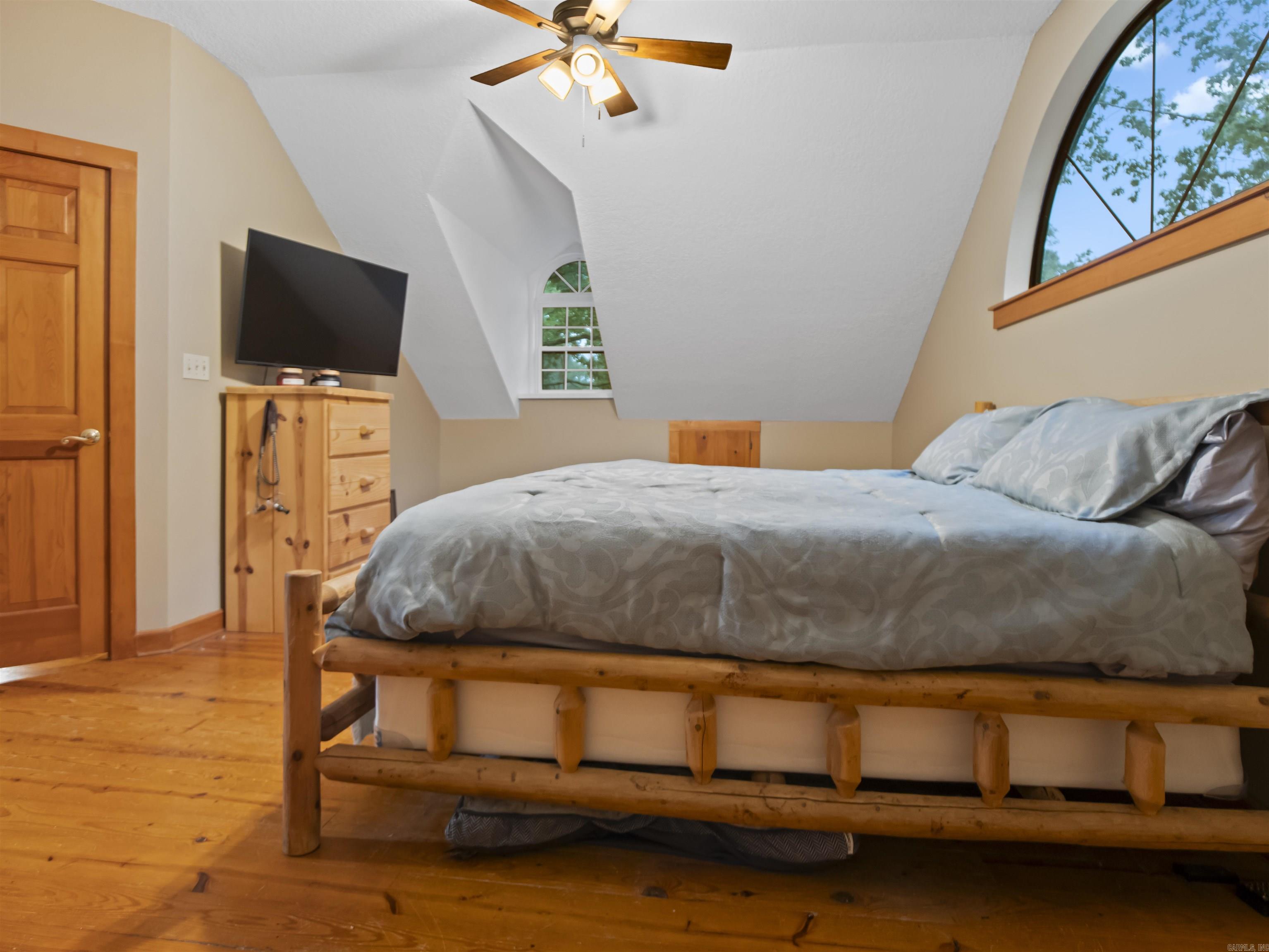 BURGOS - Residential