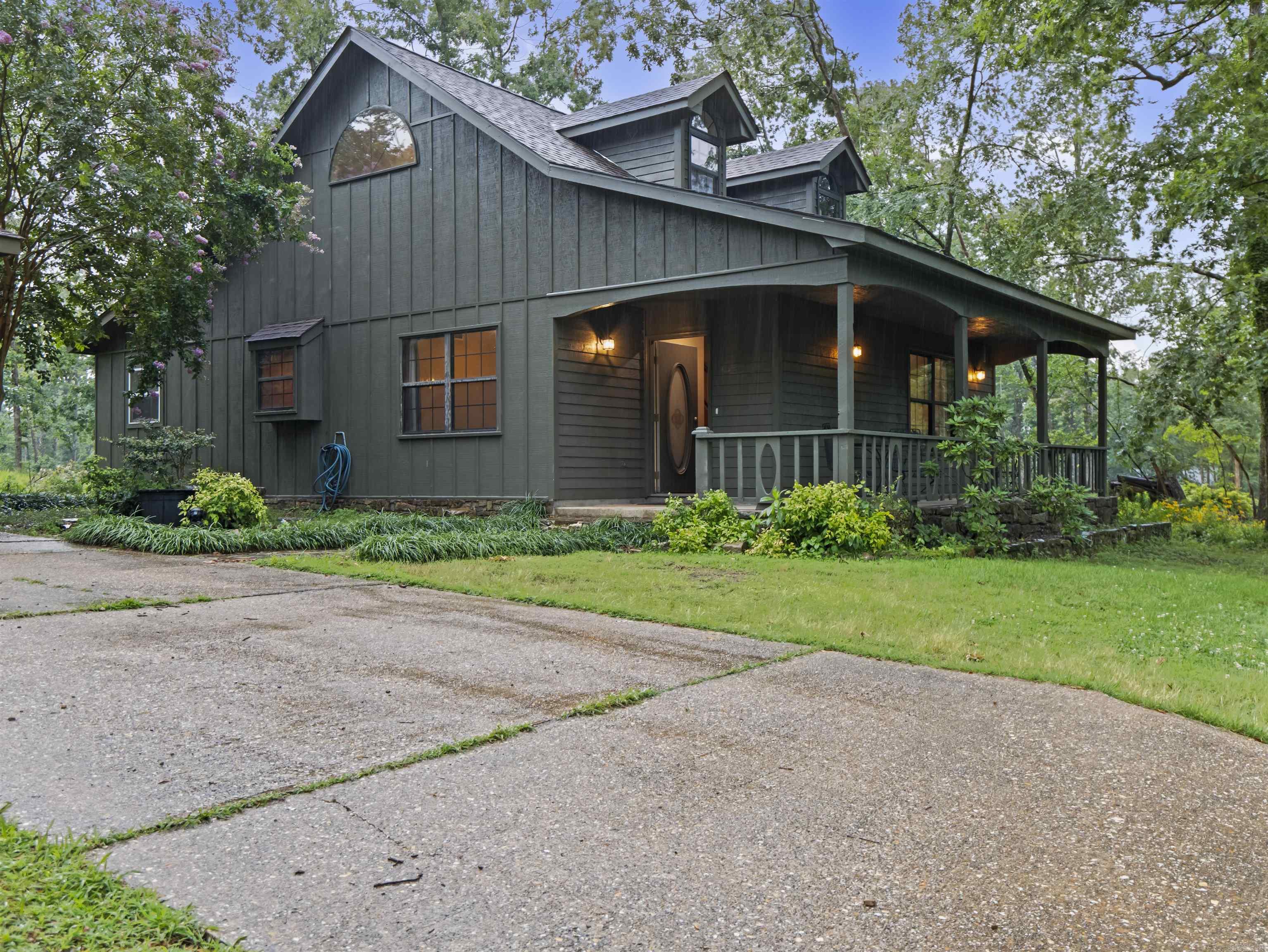 BURGOS - Residential