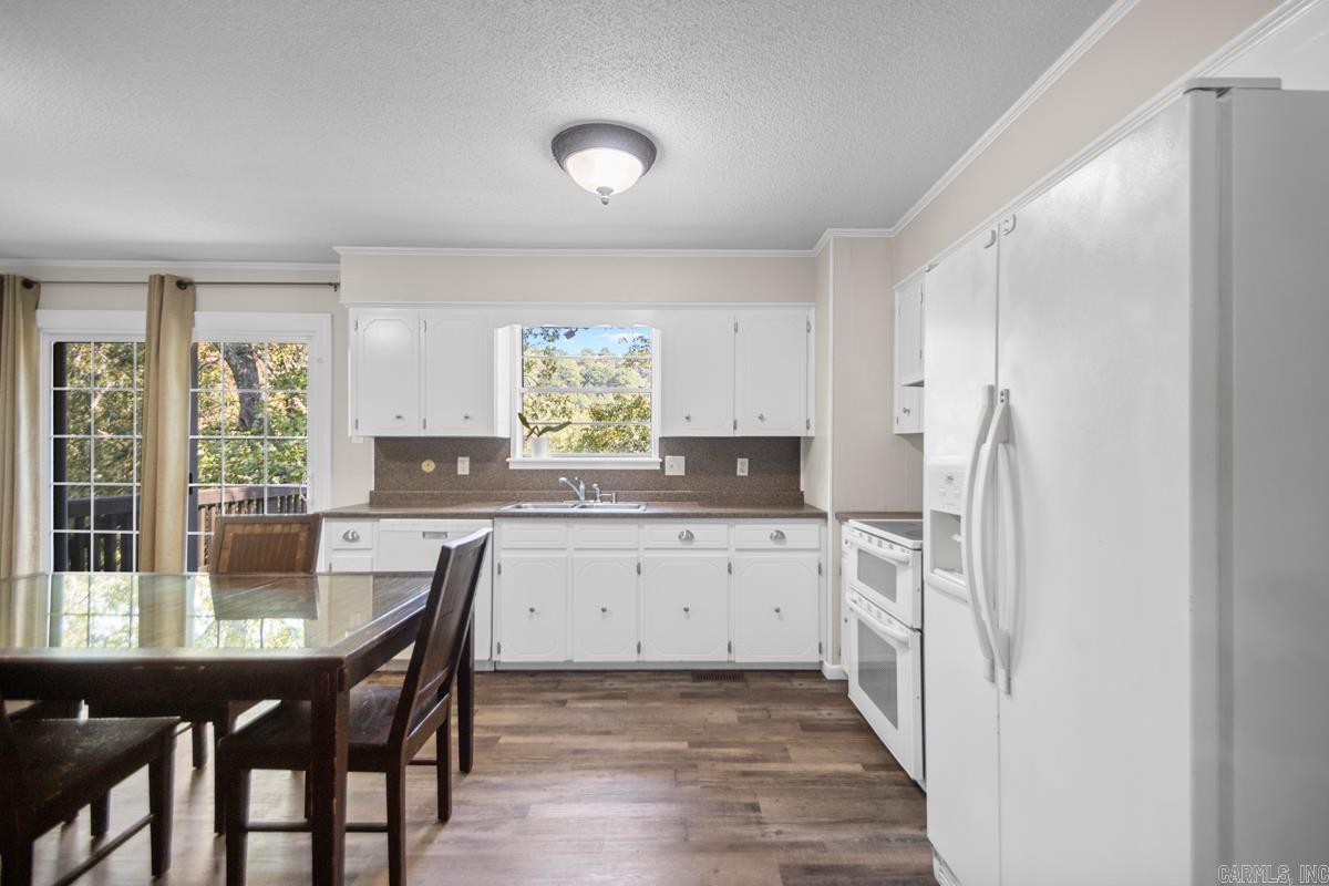 WALTON HEIGHTS - Residential