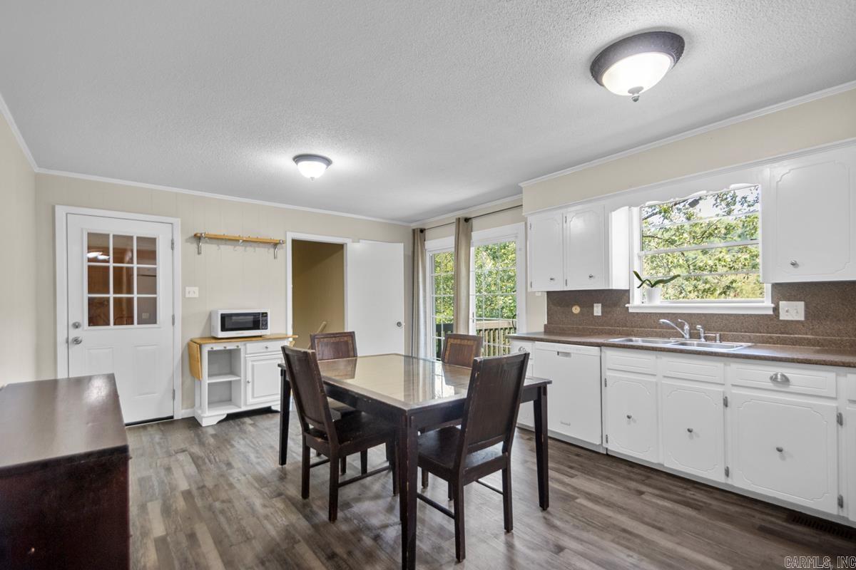 WALTON HEIGHTS - Residential