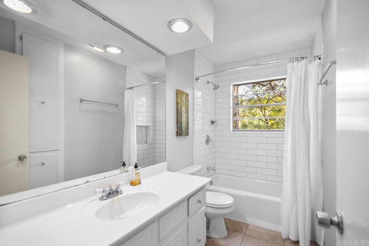 WALTON HEIGHTS - Residential