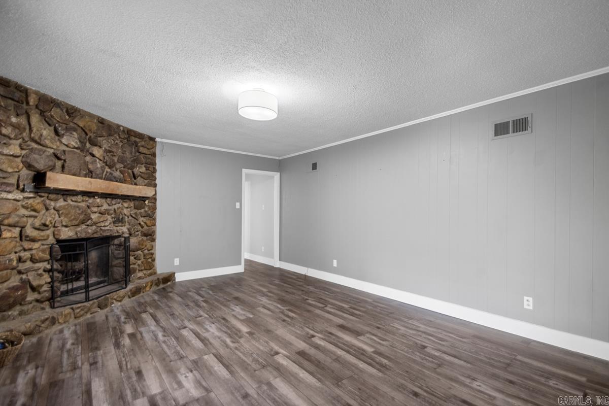 WALTON HEIGHTS - Residential