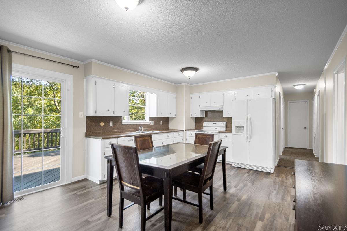 WALTON HEIGHTS - Residential