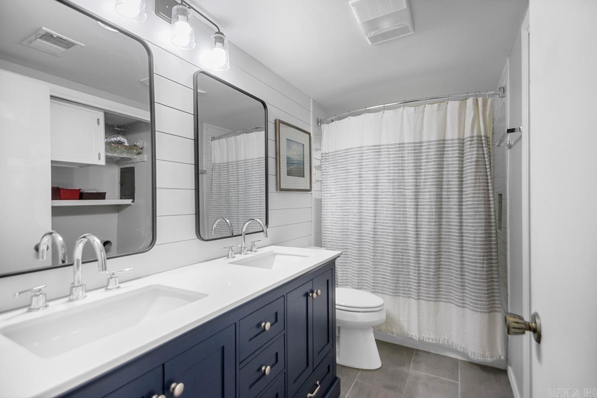 WALTON HEIGHTS - Residential