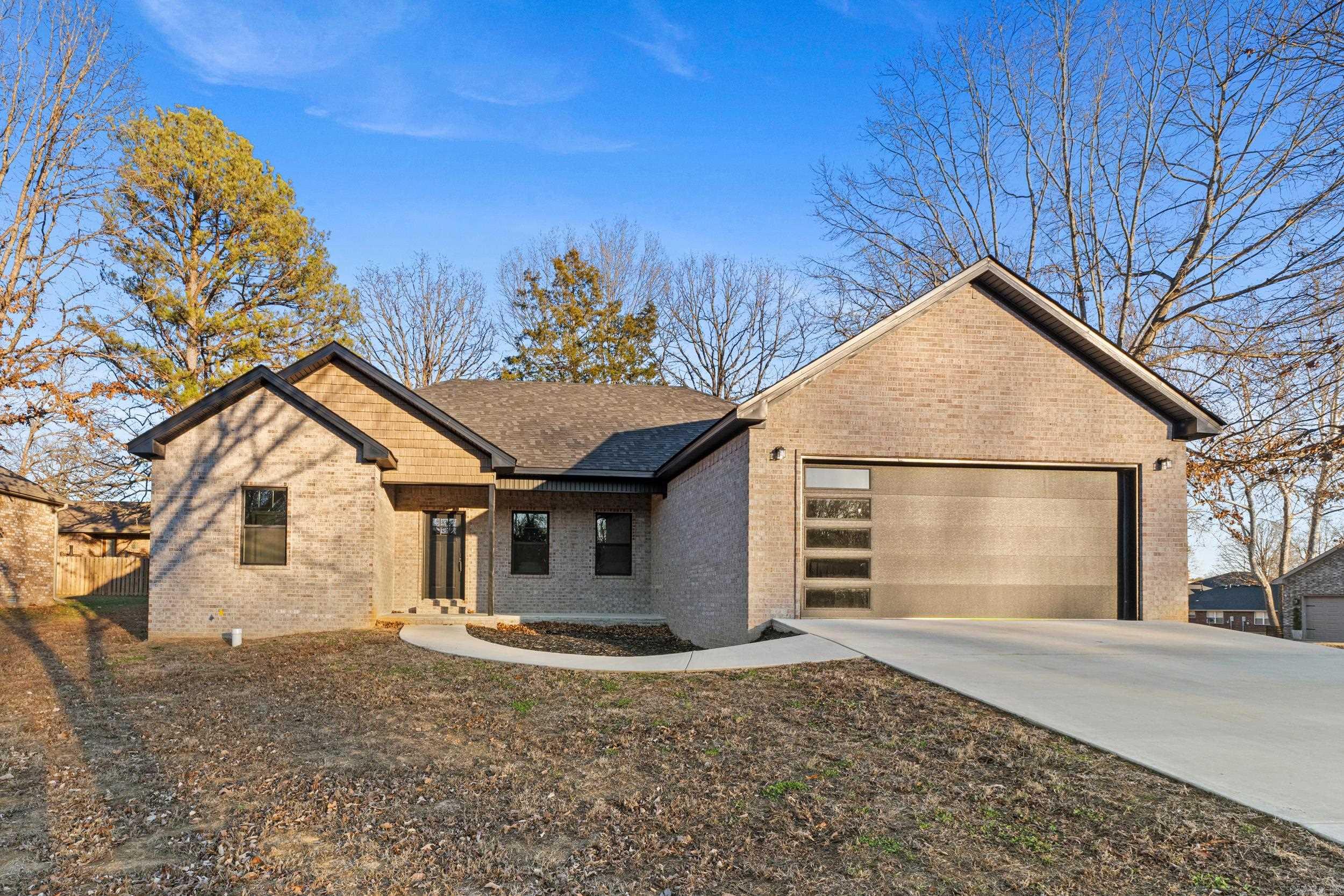 Delwood Manor 3rd - Residential