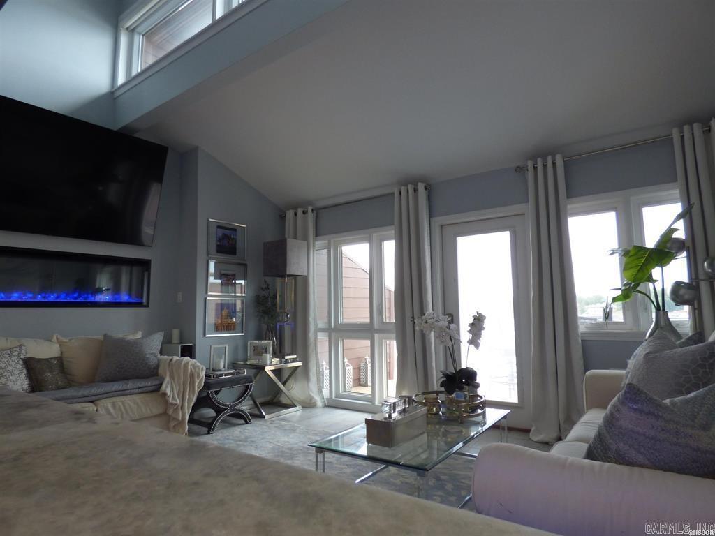 BOARDWALK HPR - Residential