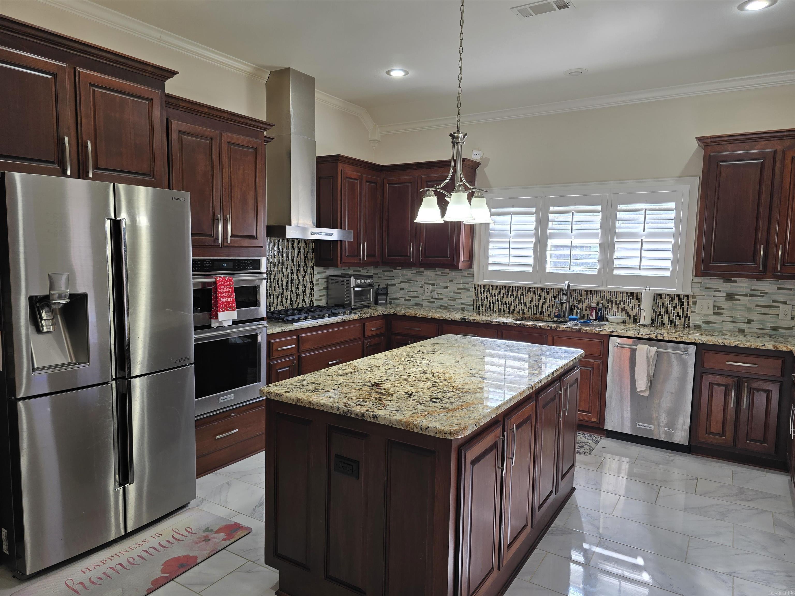 Salem Woods - Residential