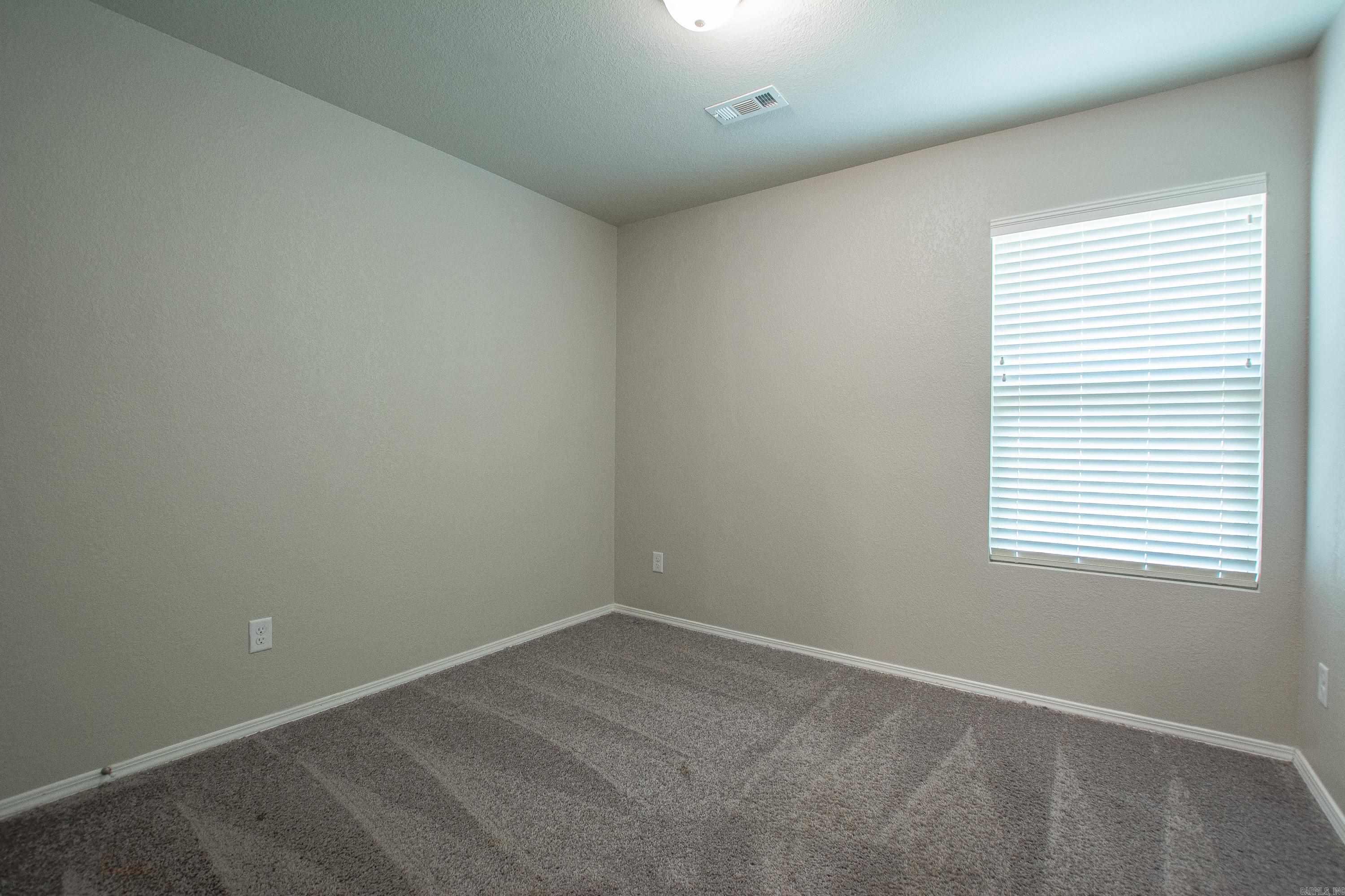 HILLDALE CROSSING - Residential