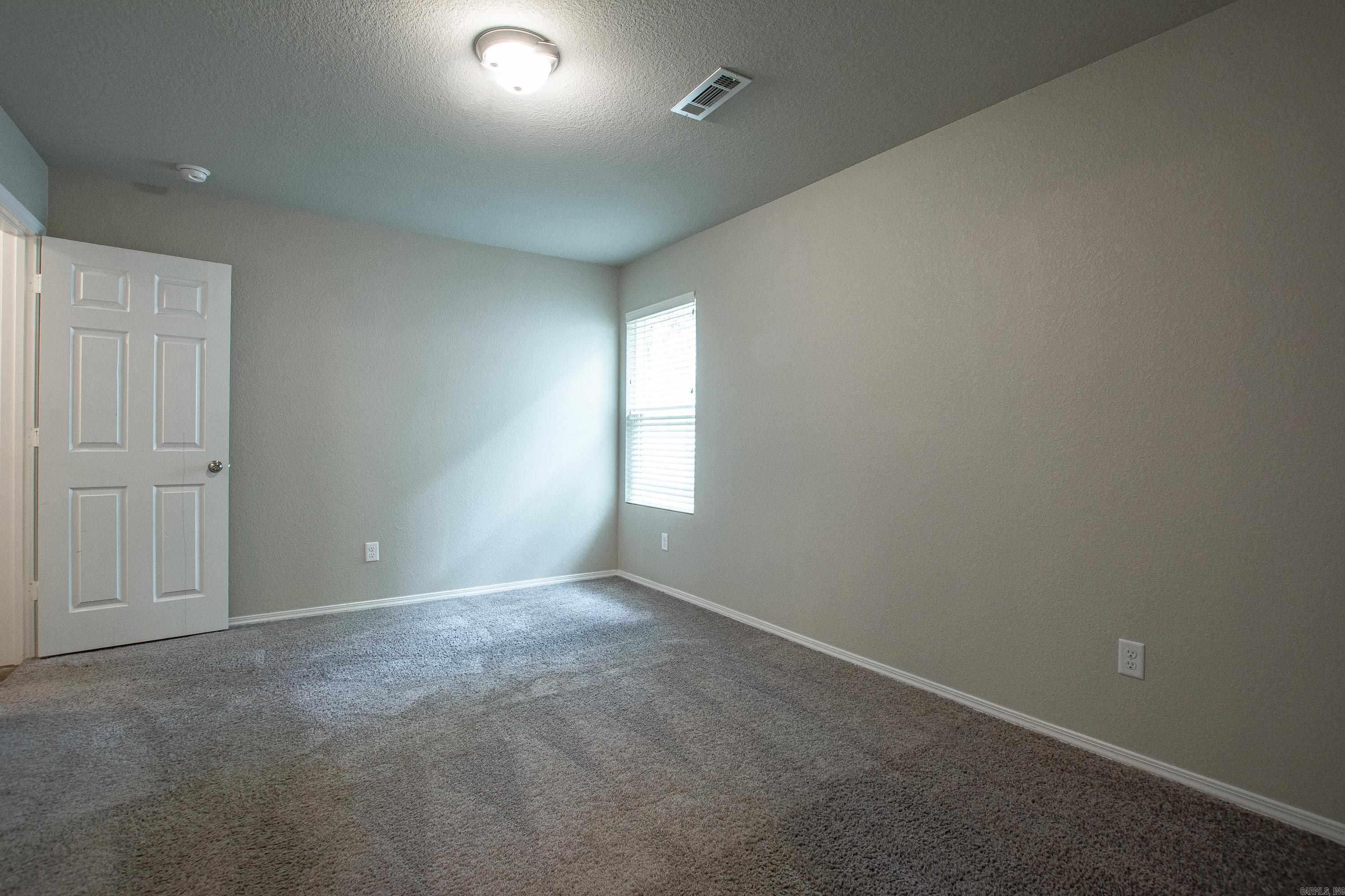 HILLDALE CROSSING - Residential