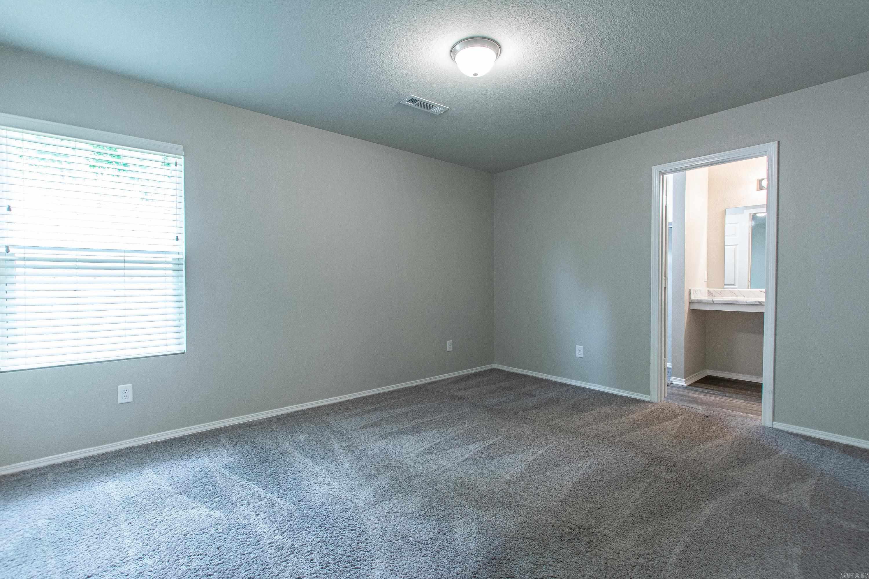 HILLDALE CROSSING - Residential