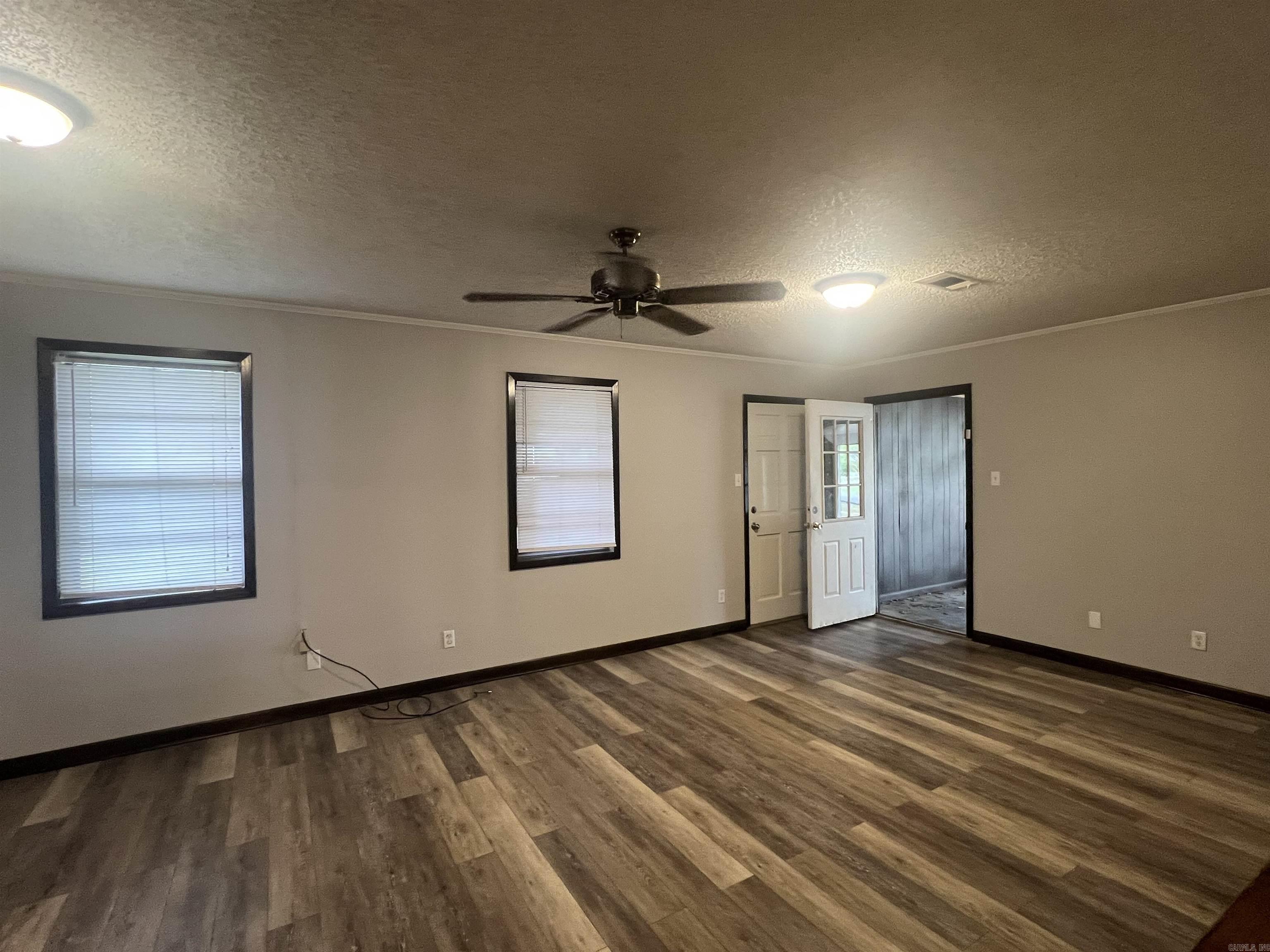 BALD KNOB OUTLOTS - Residential