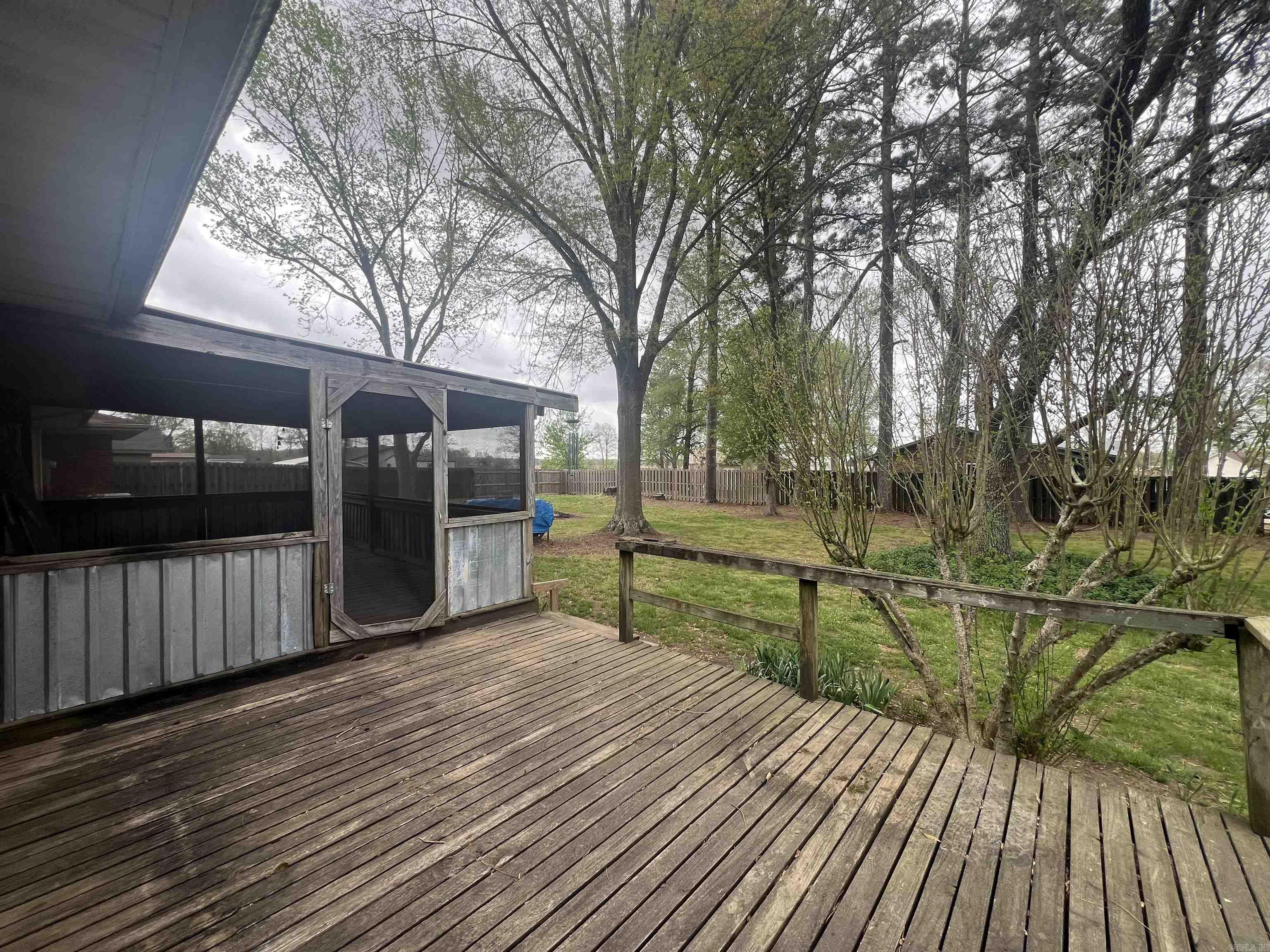 BALD KNOB OUTLOTS - Residential