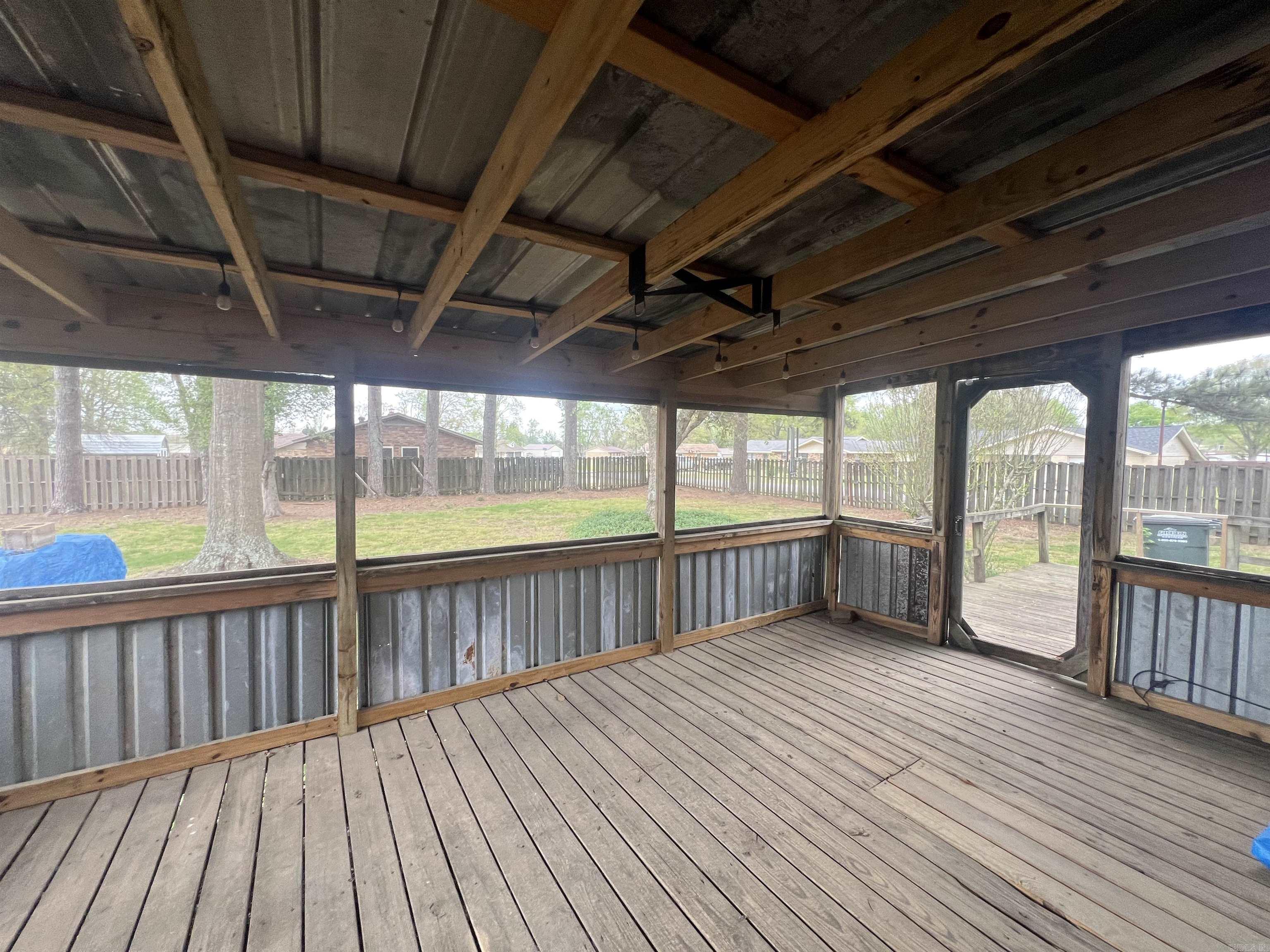 BALD KNOB OUTLOTS - Residential