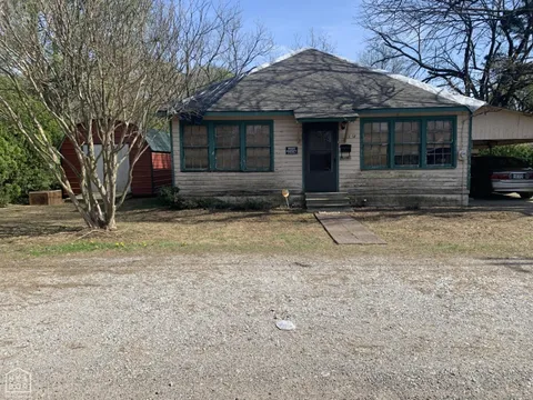 MLS: 25016467