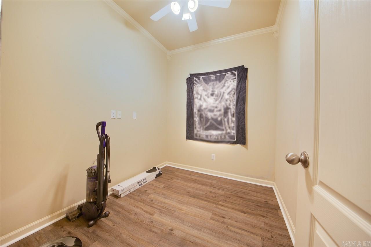 Western Hils - Residential Lease