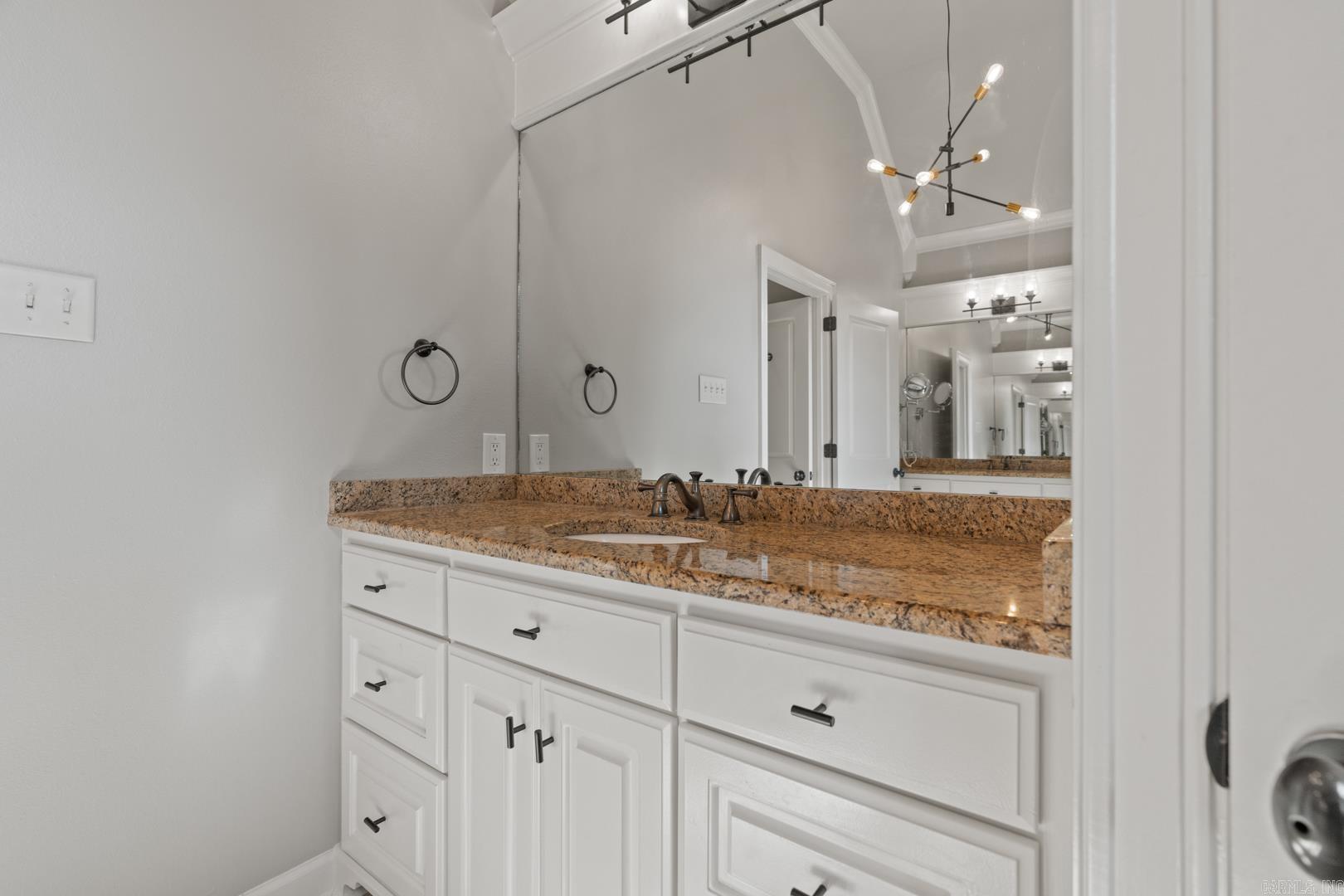 CHENAL VALLEY EPERNAY PLACE - Residential