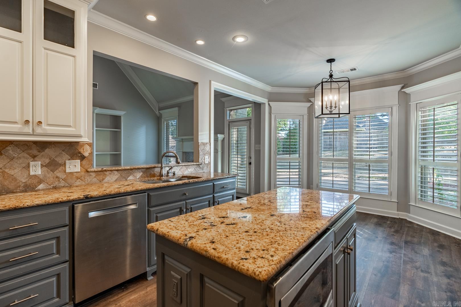 CHENAL VALLEY EPERNAY PLACE - Residential