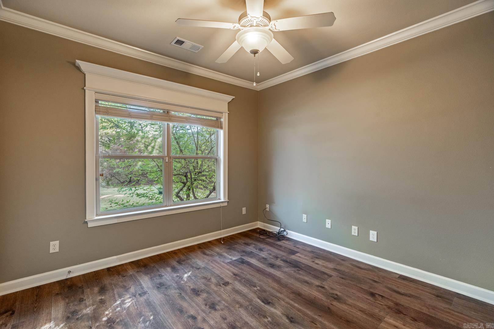 CHENAL VALLEY EPERNAY PLACE - Residential