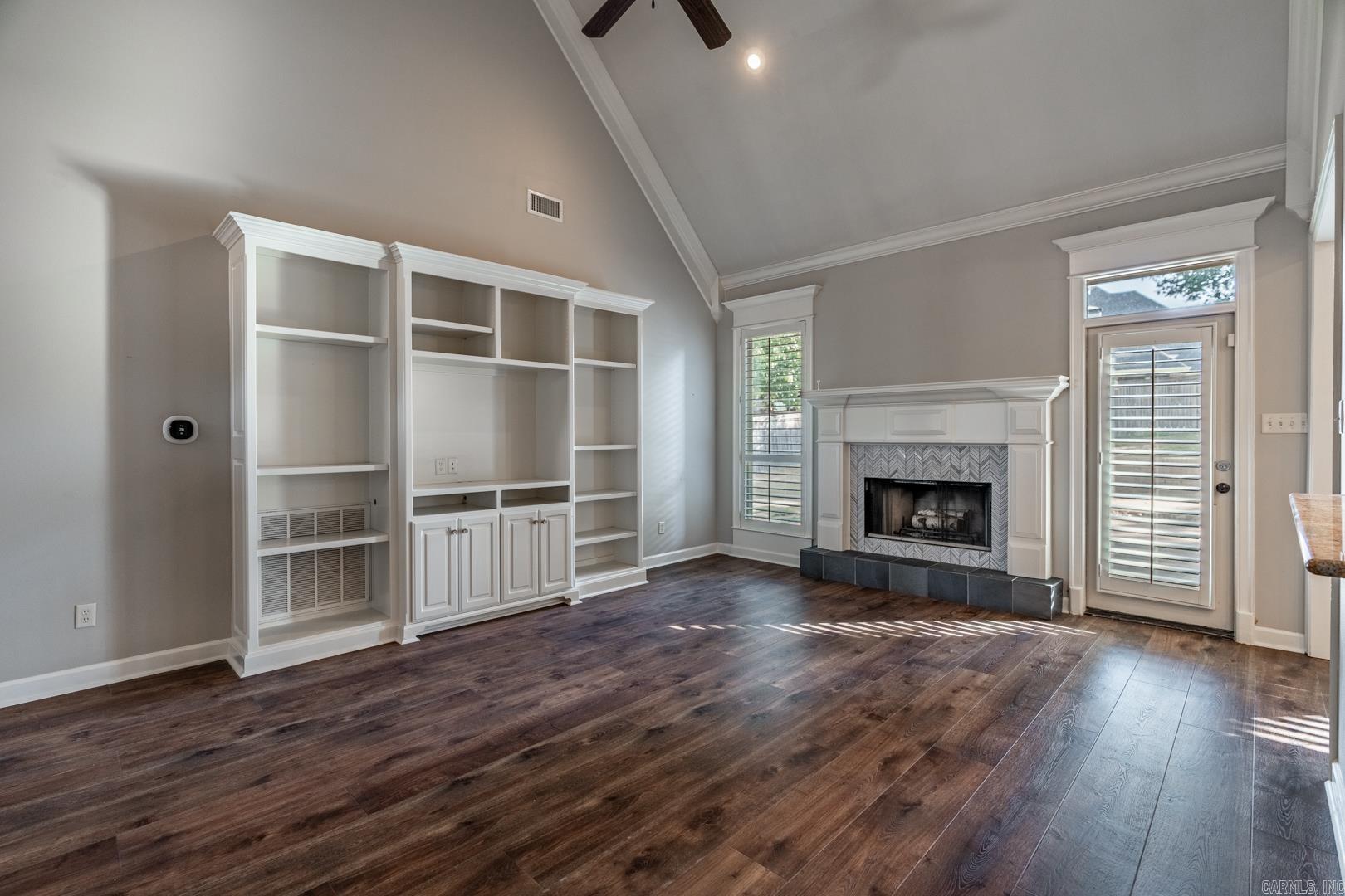 CHENAL VALLEY EPERNAY PLACE - Residential