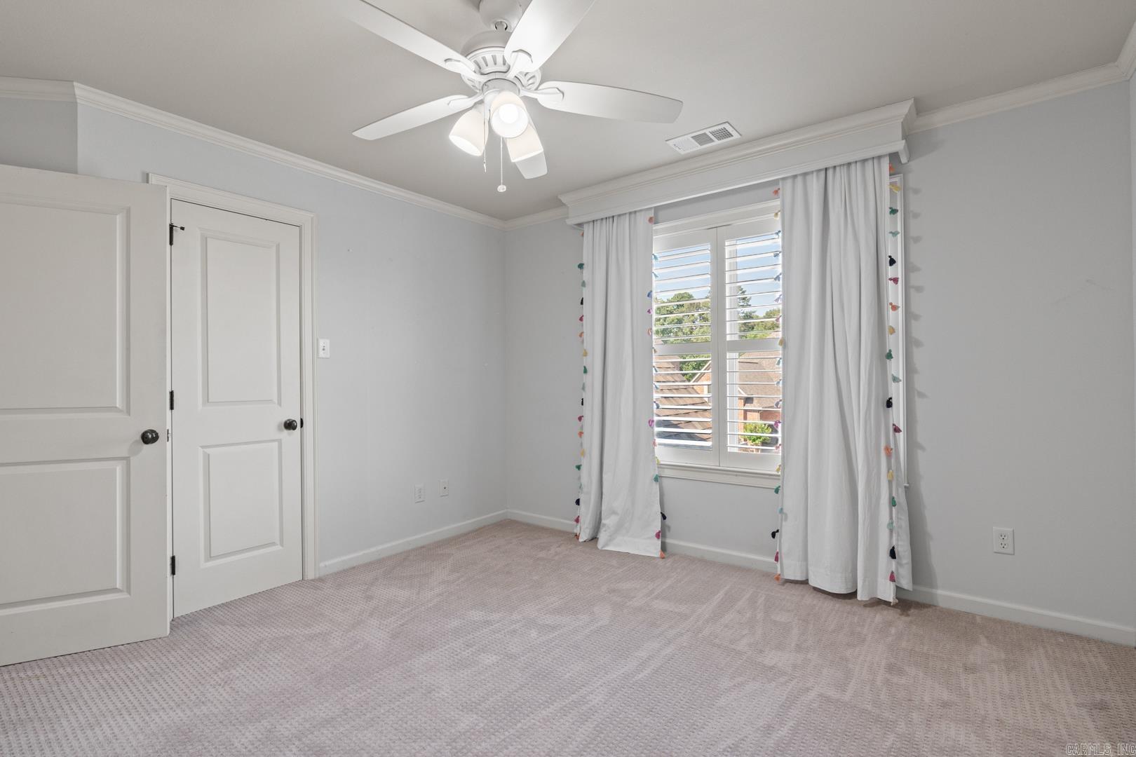 CHENAL VALLEY EPERNAY PLACE - Residential