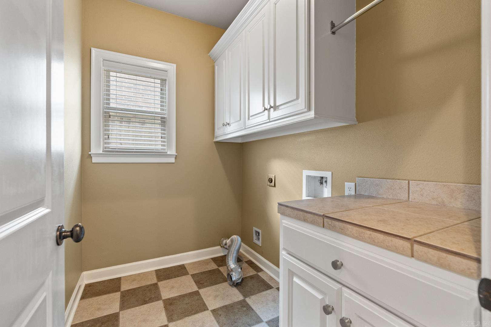 CHENAL VALLEY EPERNAY PLACE - Residential