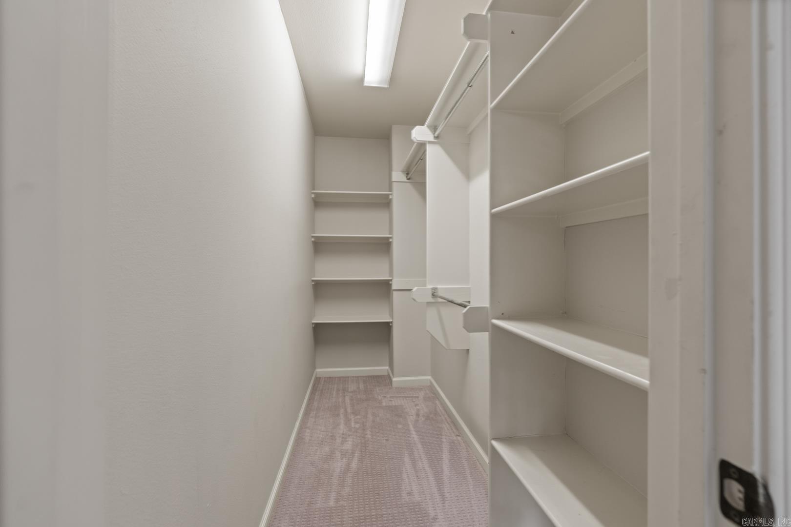 CHENAL VALLEY EPERNAY PLACE - Residential