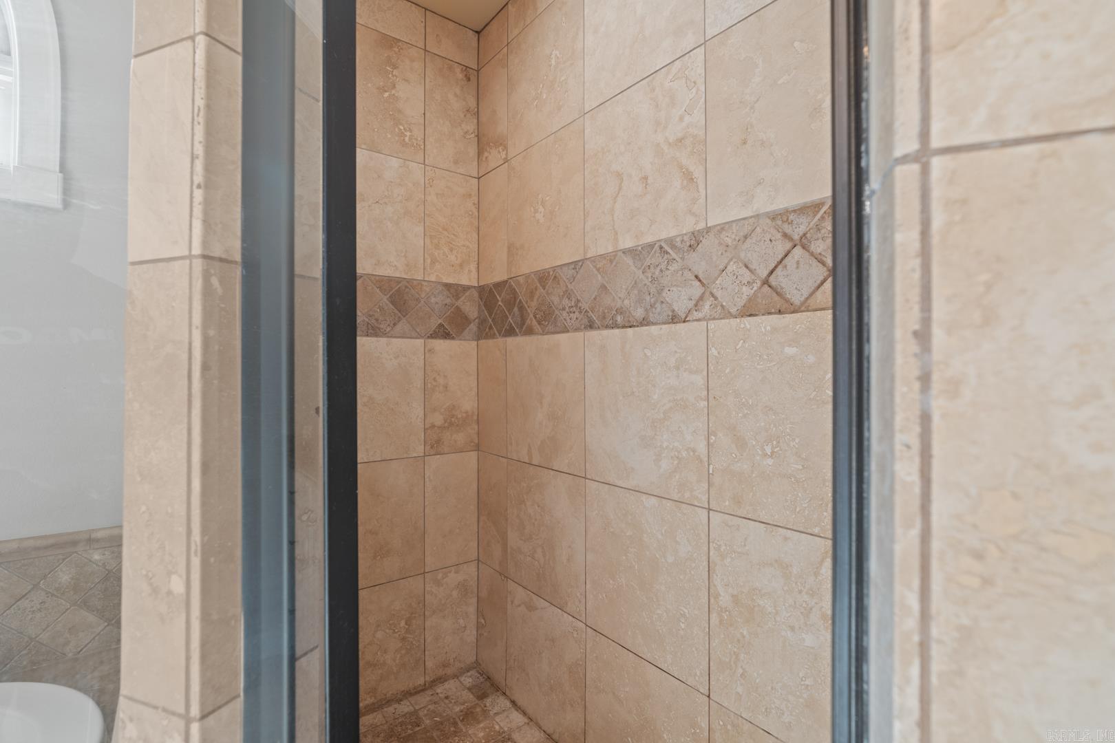 CHENAL VALLEY EPERNAY PLACE - Residential