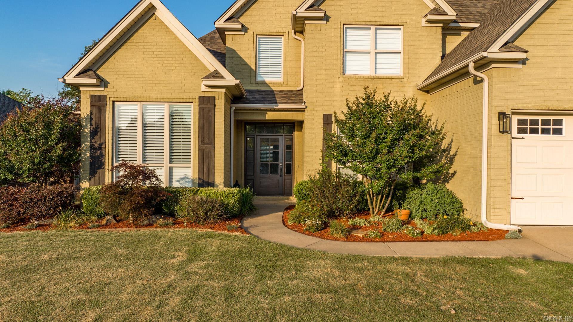 CHENAL VALLEY EPERNAY PLACE - Residential