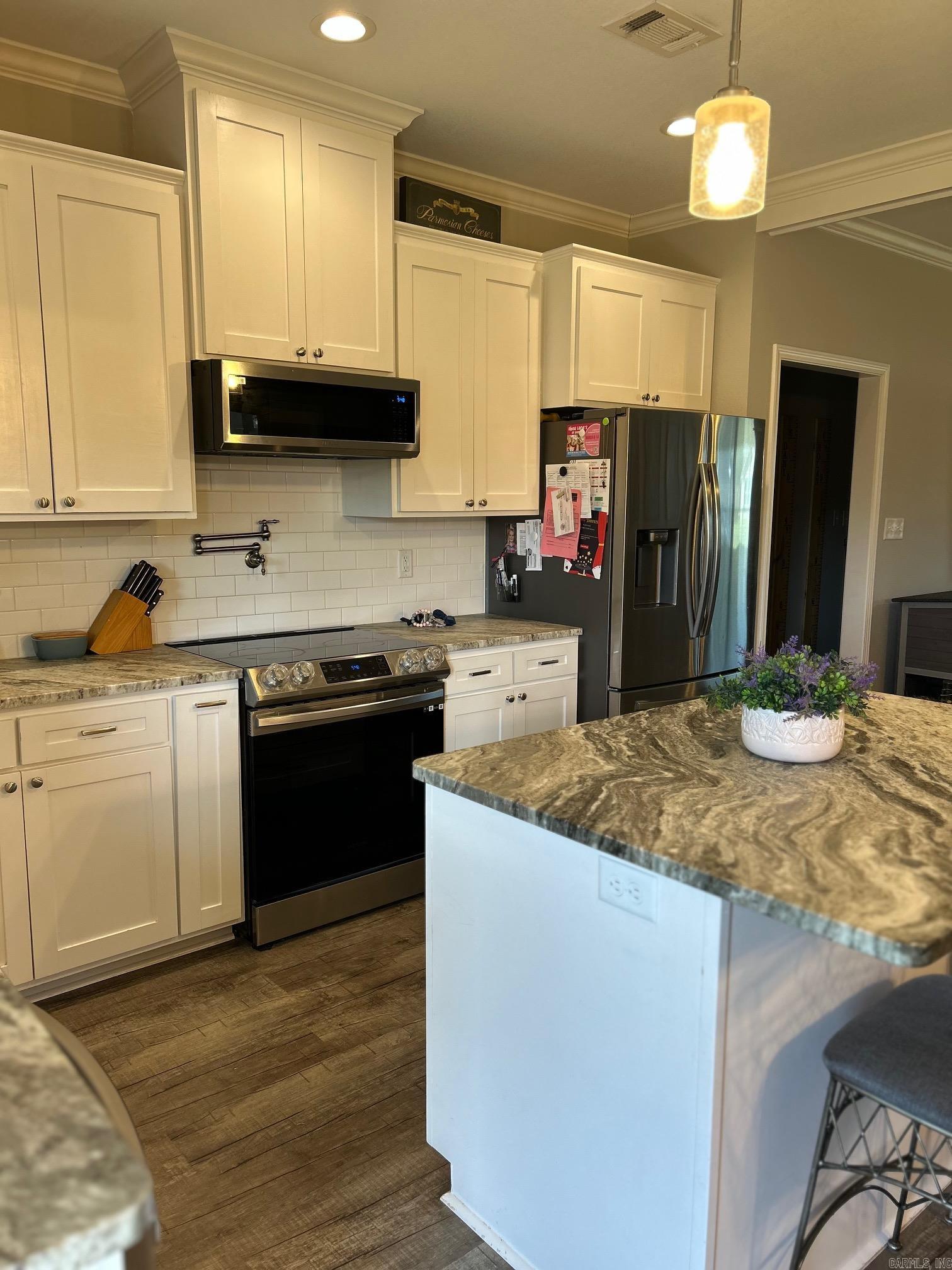 RIDGEFIELD SUBDIVISION PHASE III - Residential