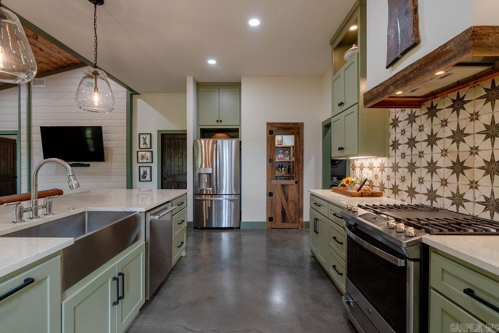 Metes & Bounds - Residential