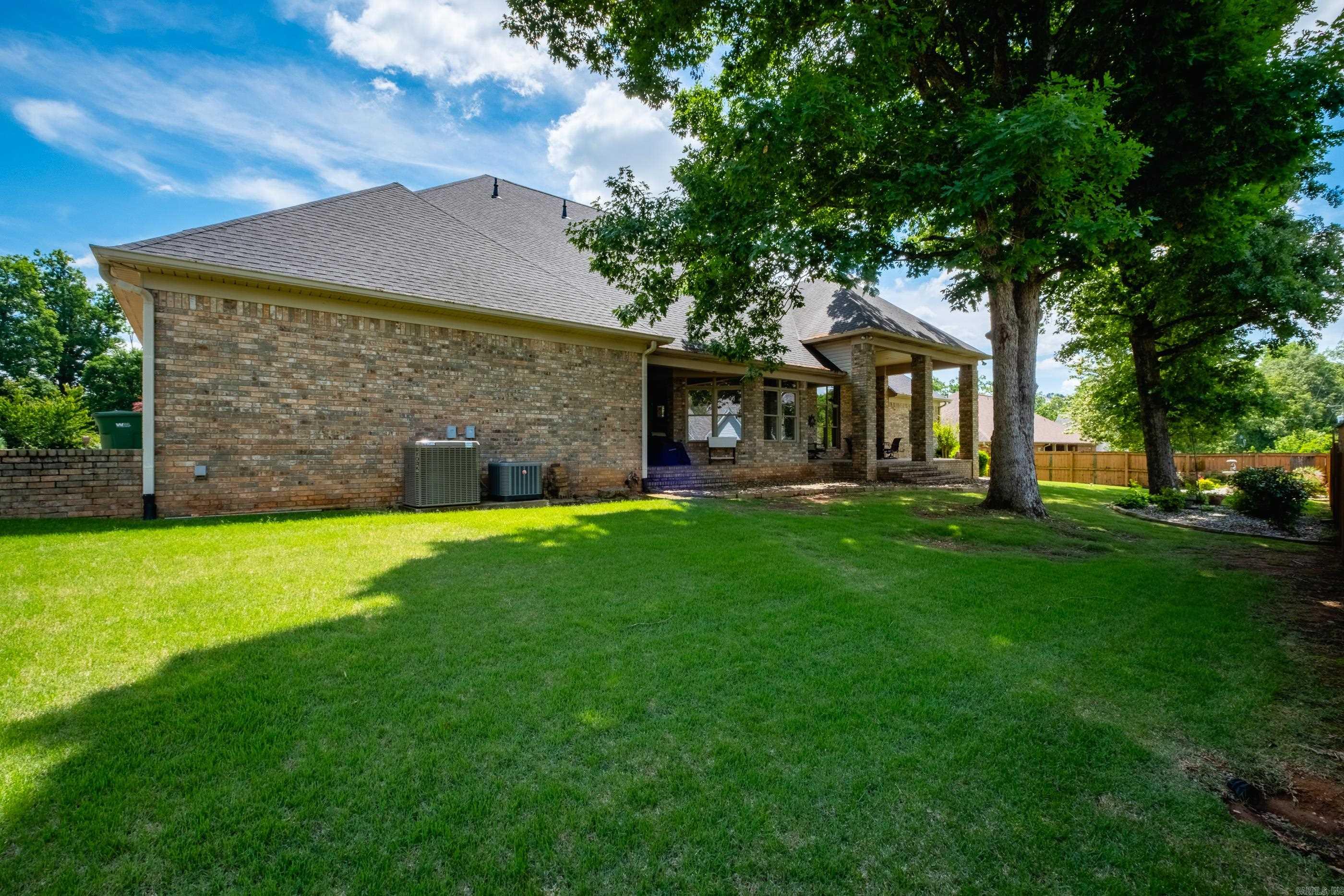 WELLINGTON POINTE ANNEX - Residential