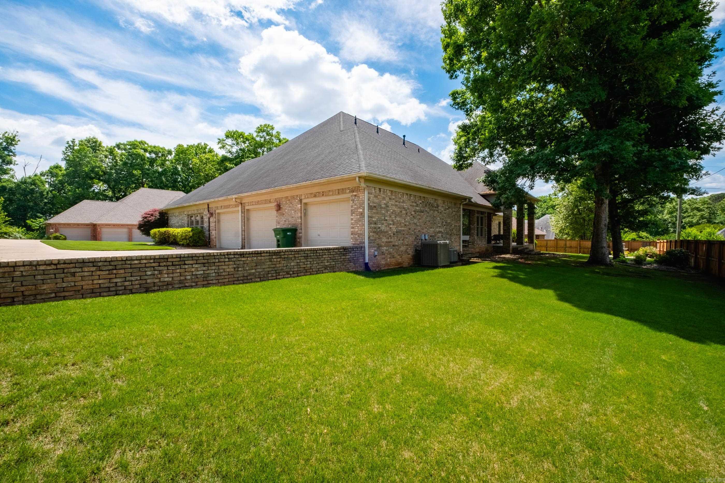 WELLINGTON POINTE ANNEX - Residential