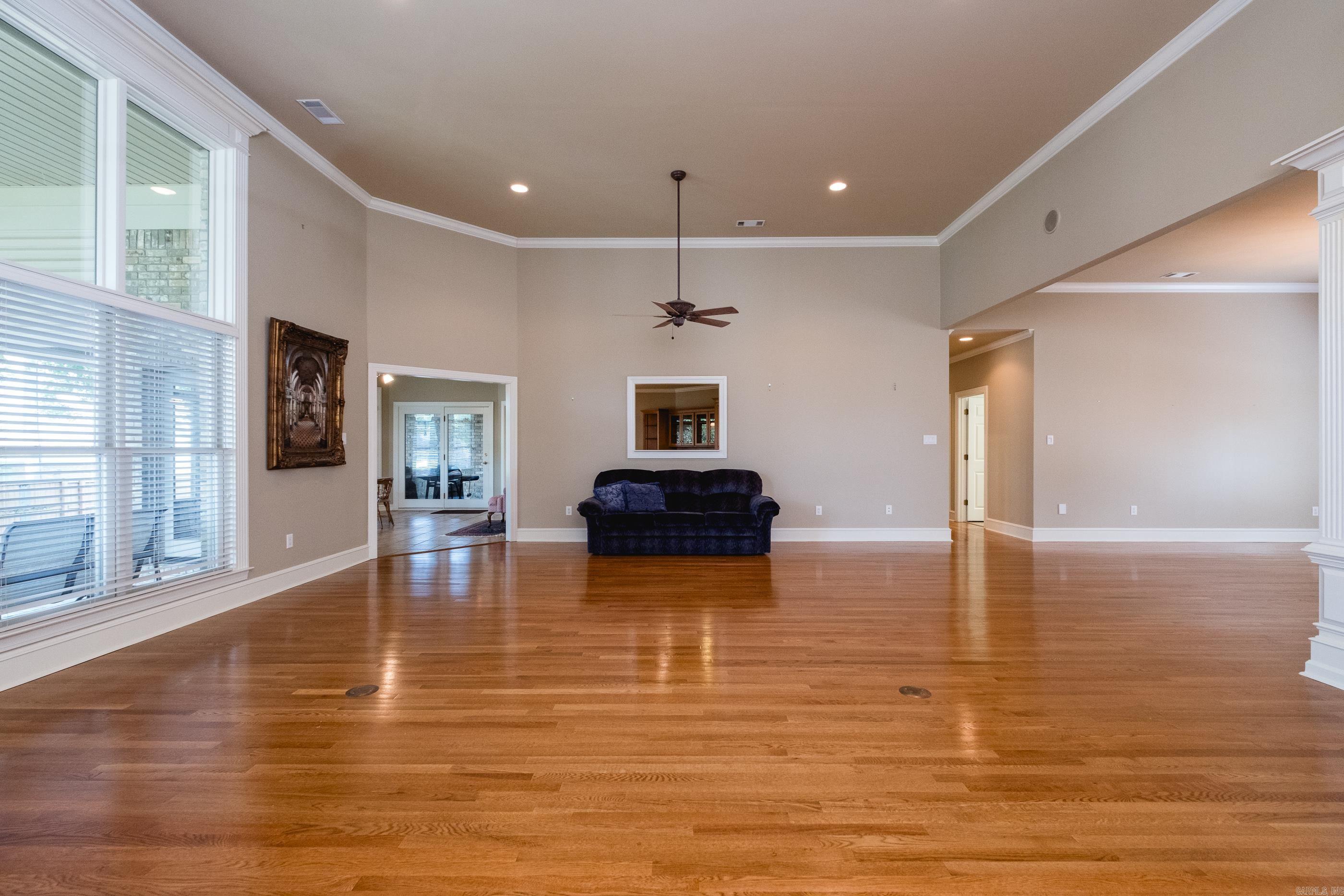 WELLINGTON POINTE ANNEX - Residential