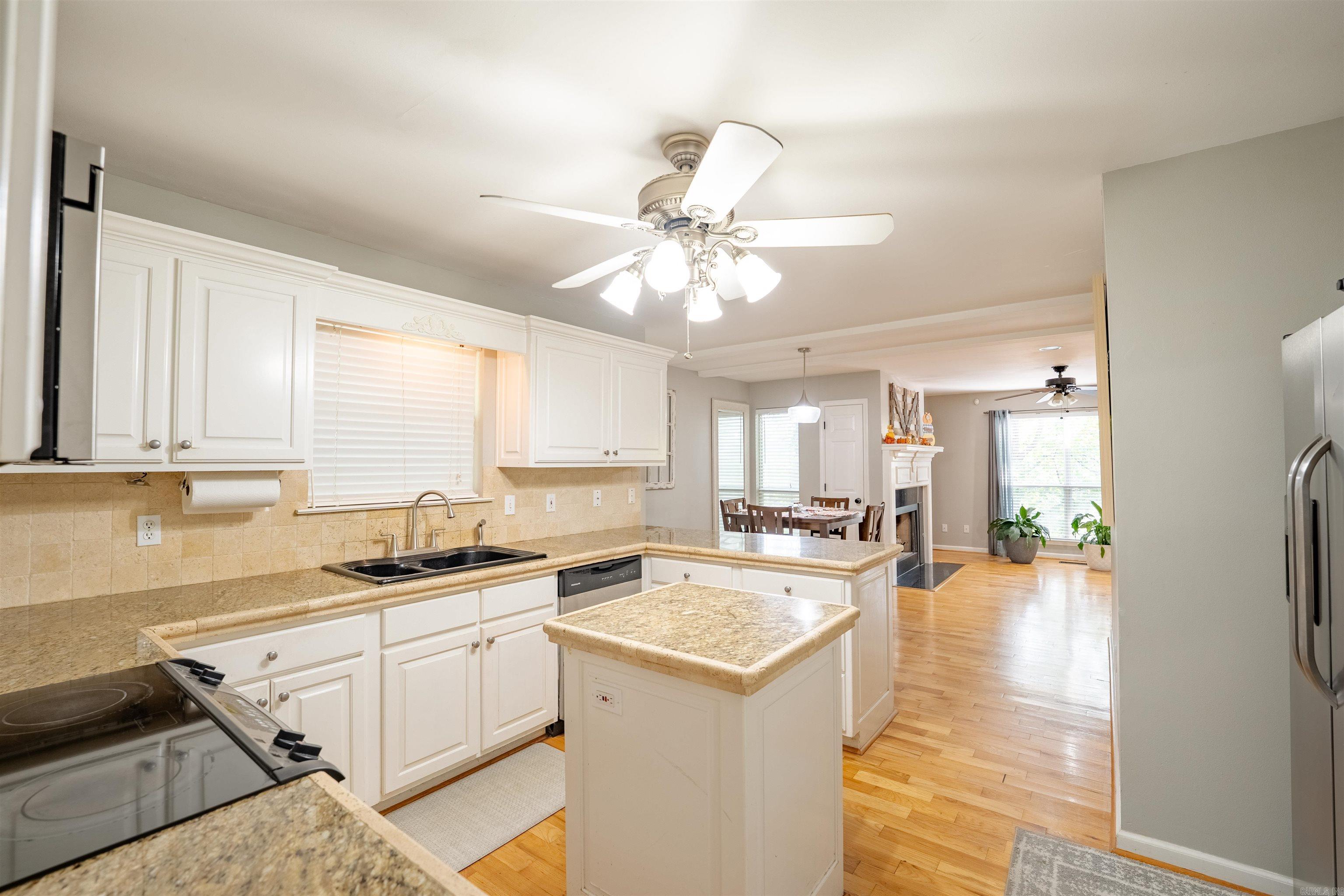 Marlowe Manor - Residential