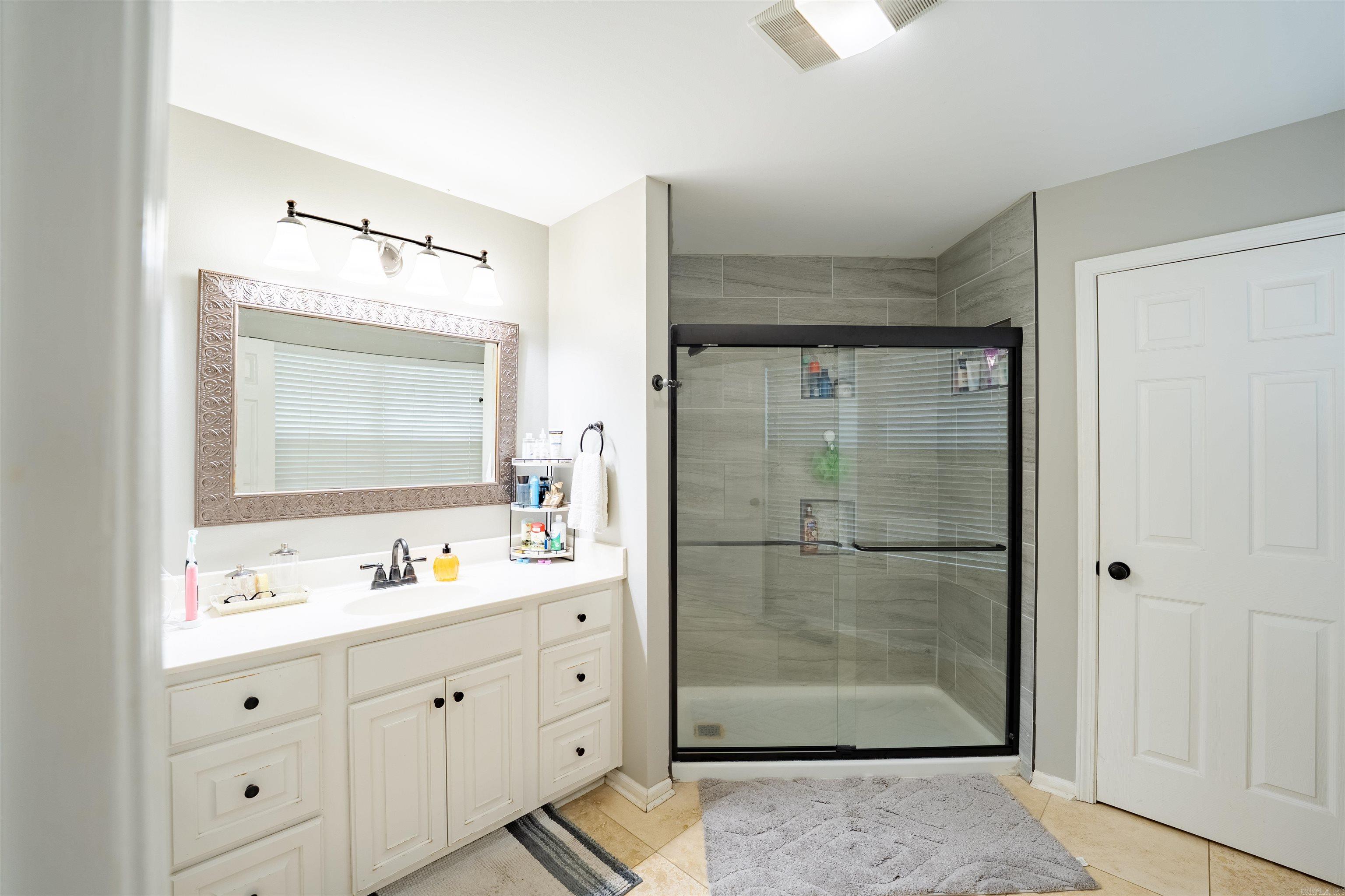 Marlowe Manor - Residential