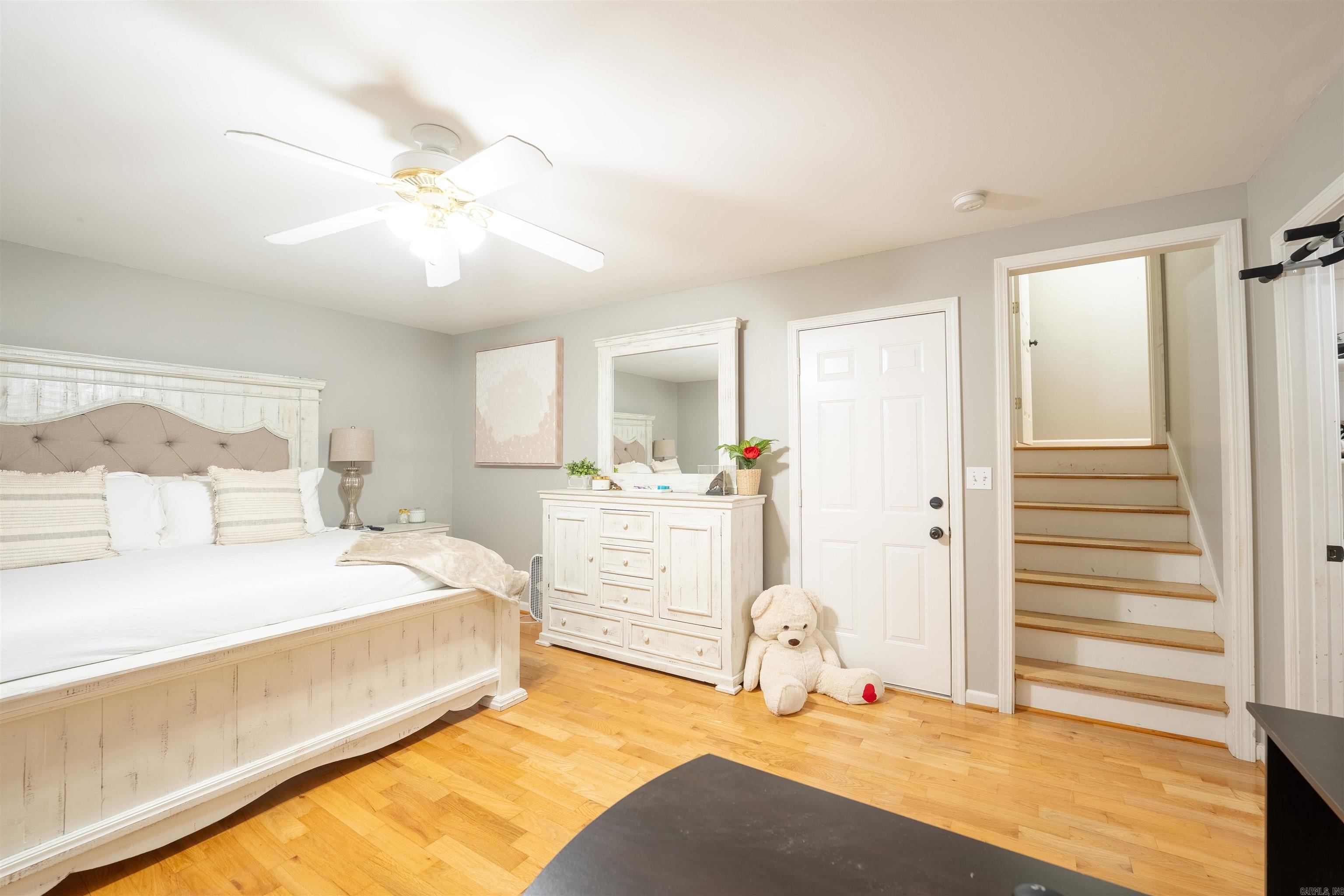 Marlowe Manor - Residential