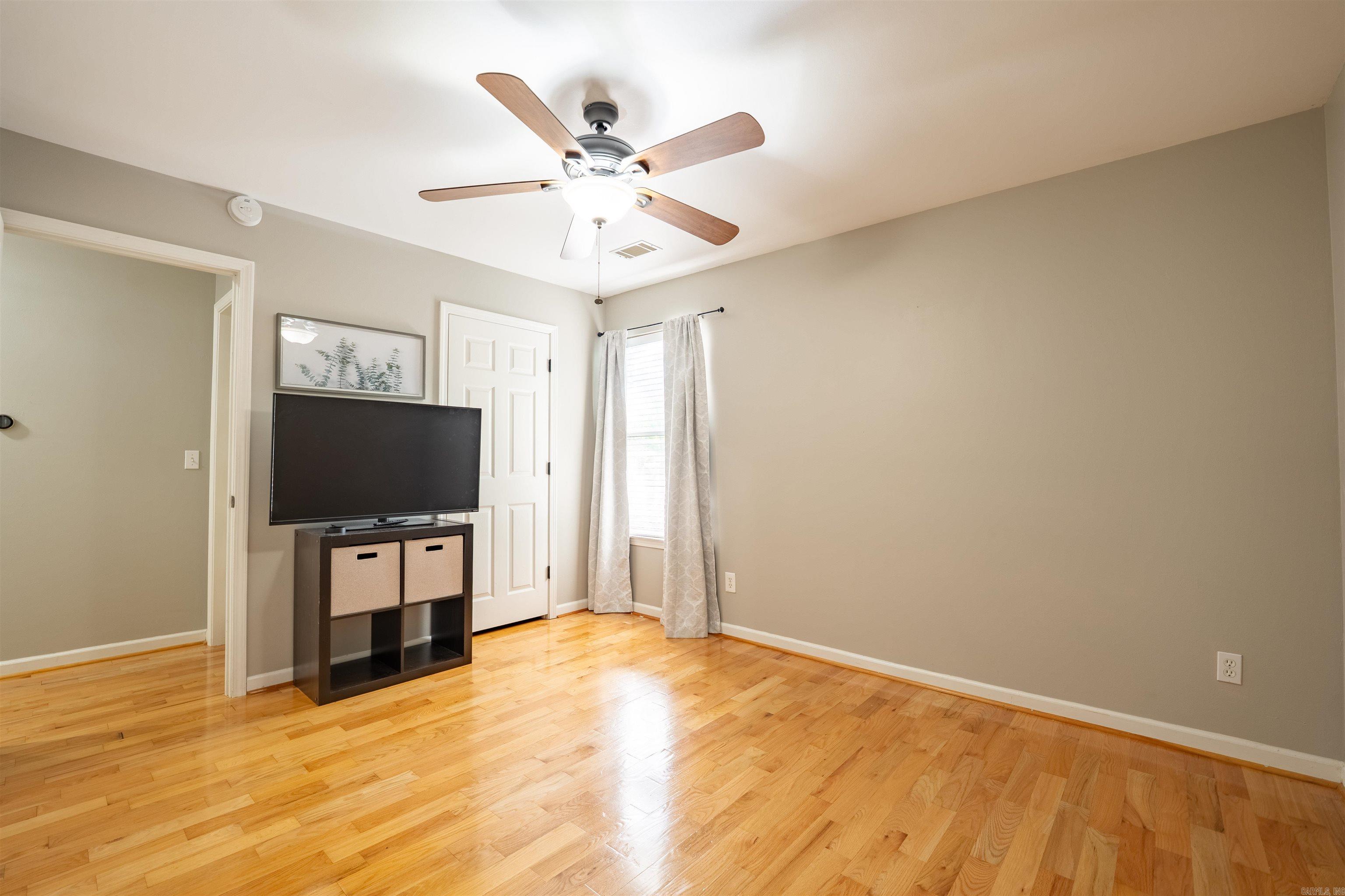 Marlowe Manor - Residential