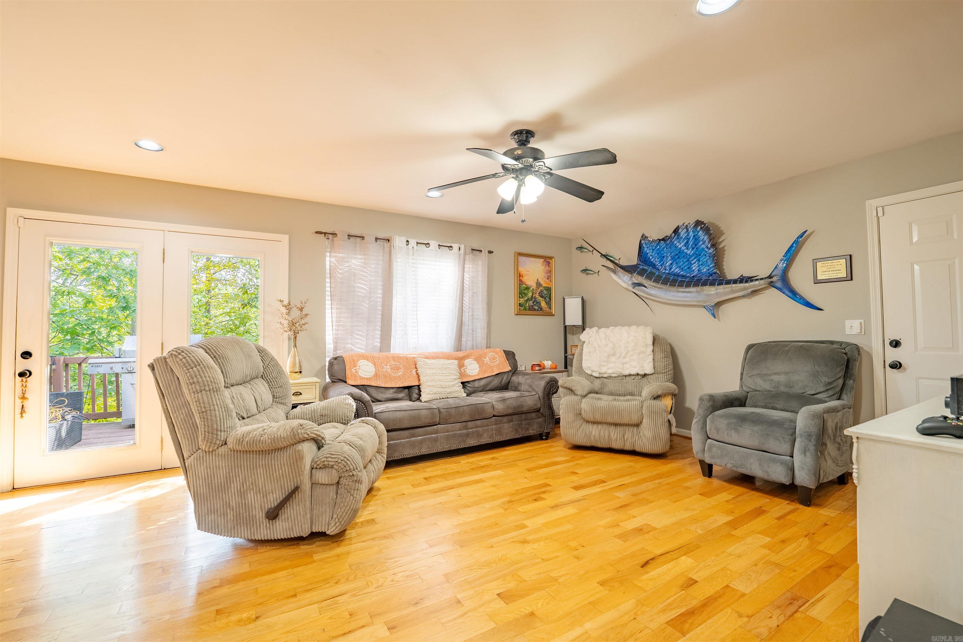 Marlowe Manor - Residential