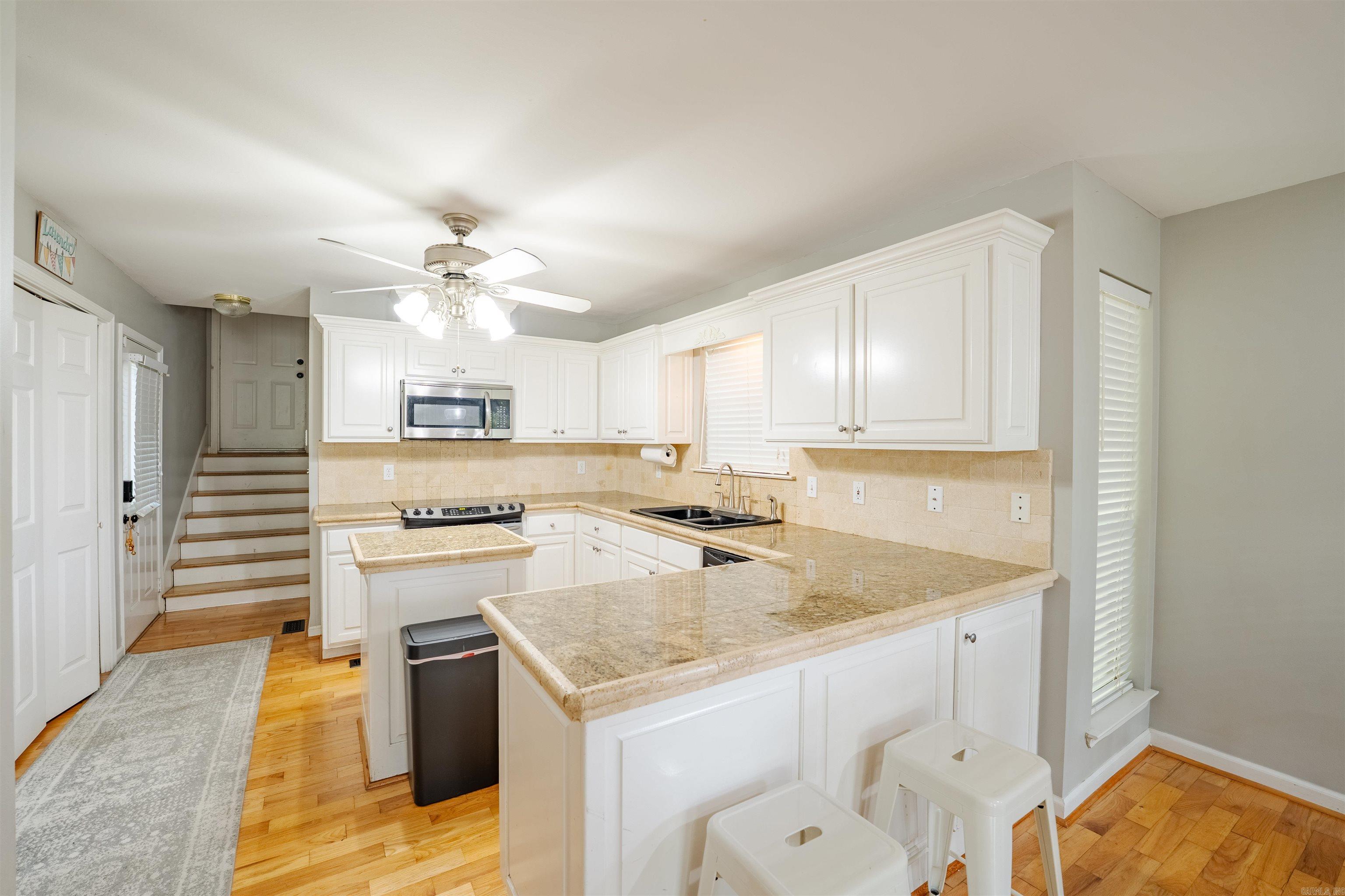 Marlowe Manor - Residential