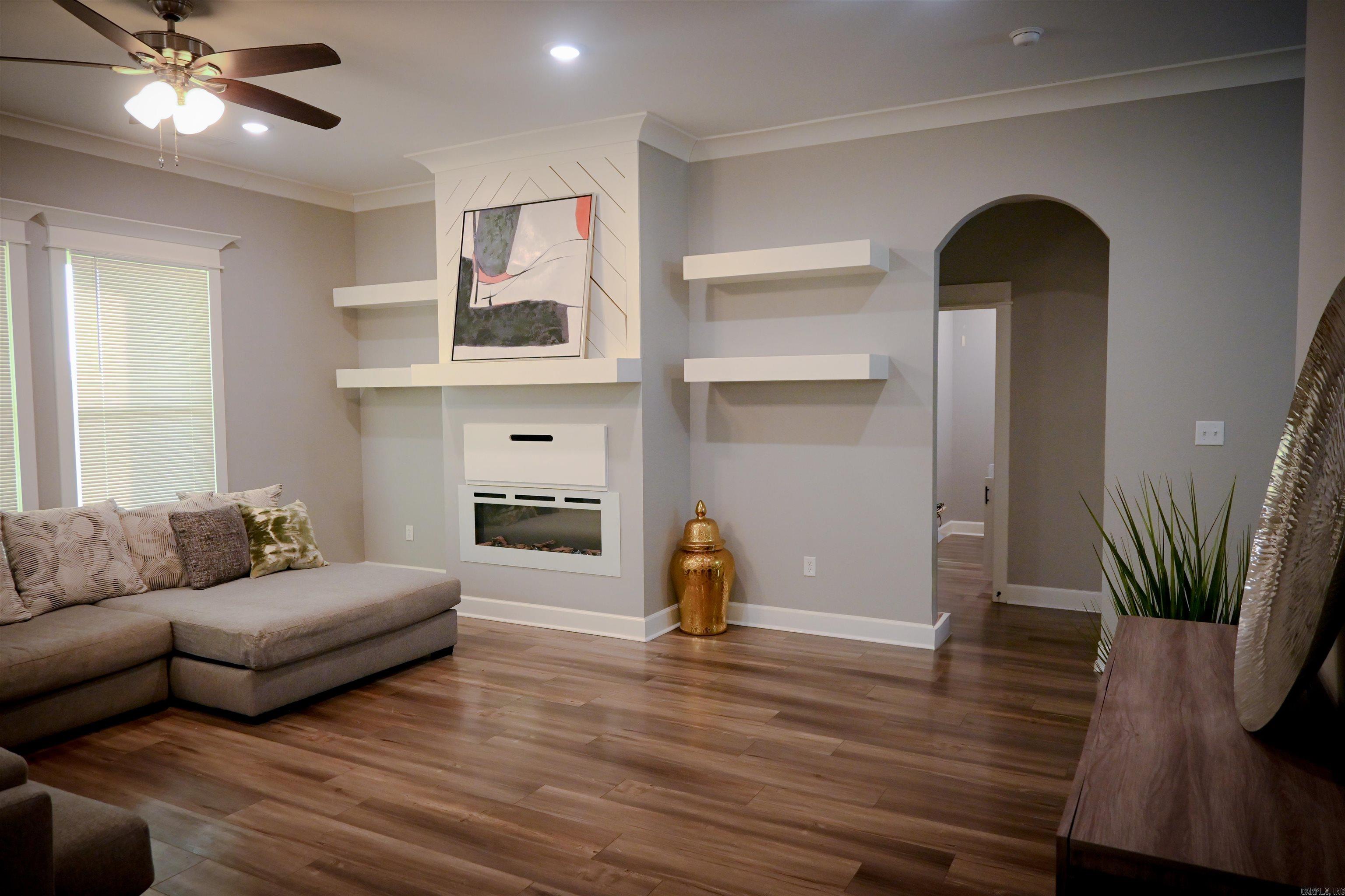 CREEKSIDE ADDN - Residential