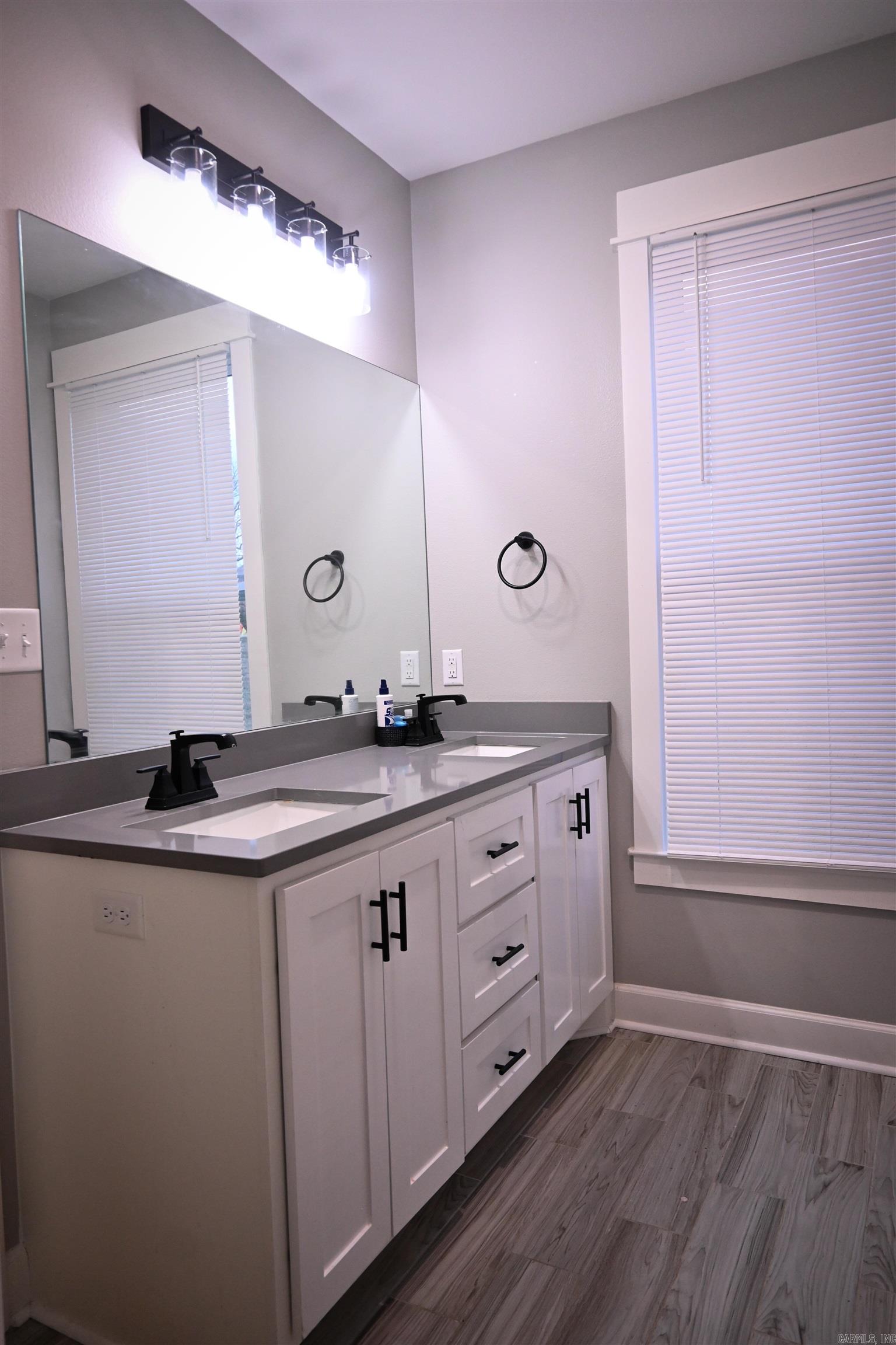 CREEKSIDE ADDN - Residential