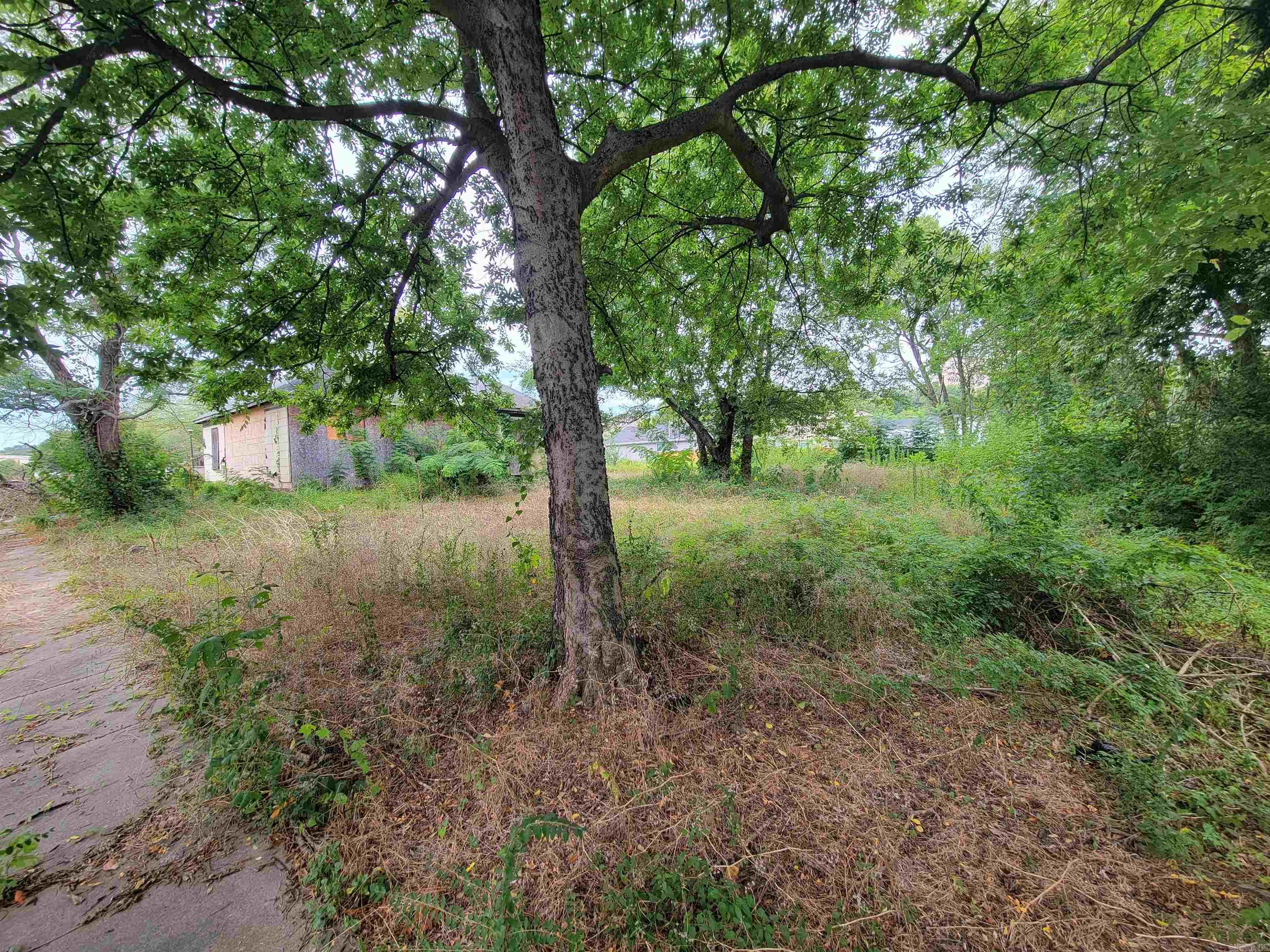 PETTEFERS - Residential