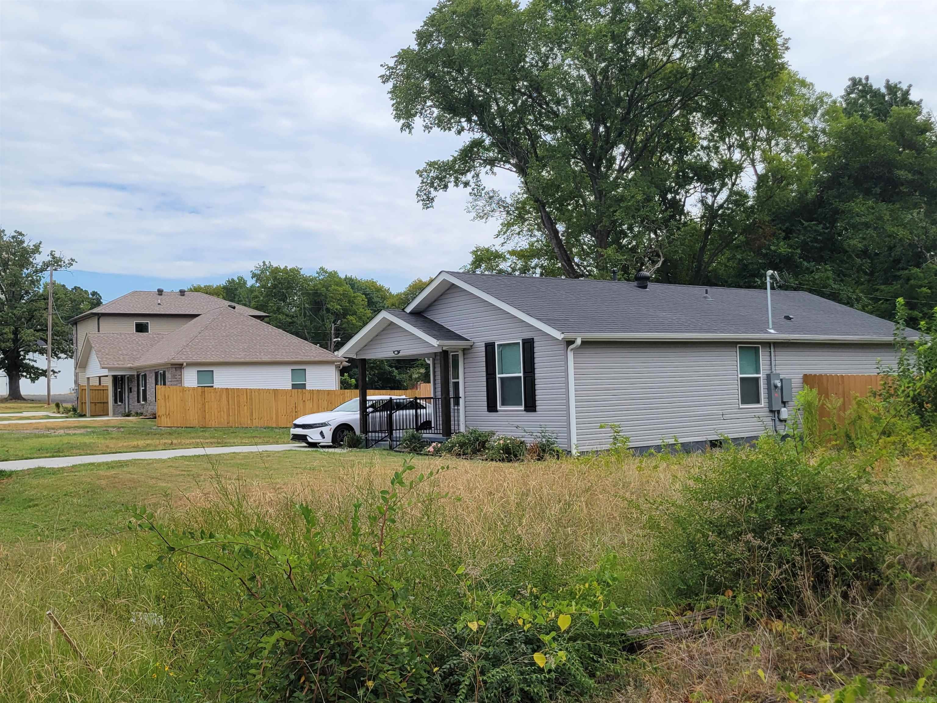 PETTEFERS - Residential