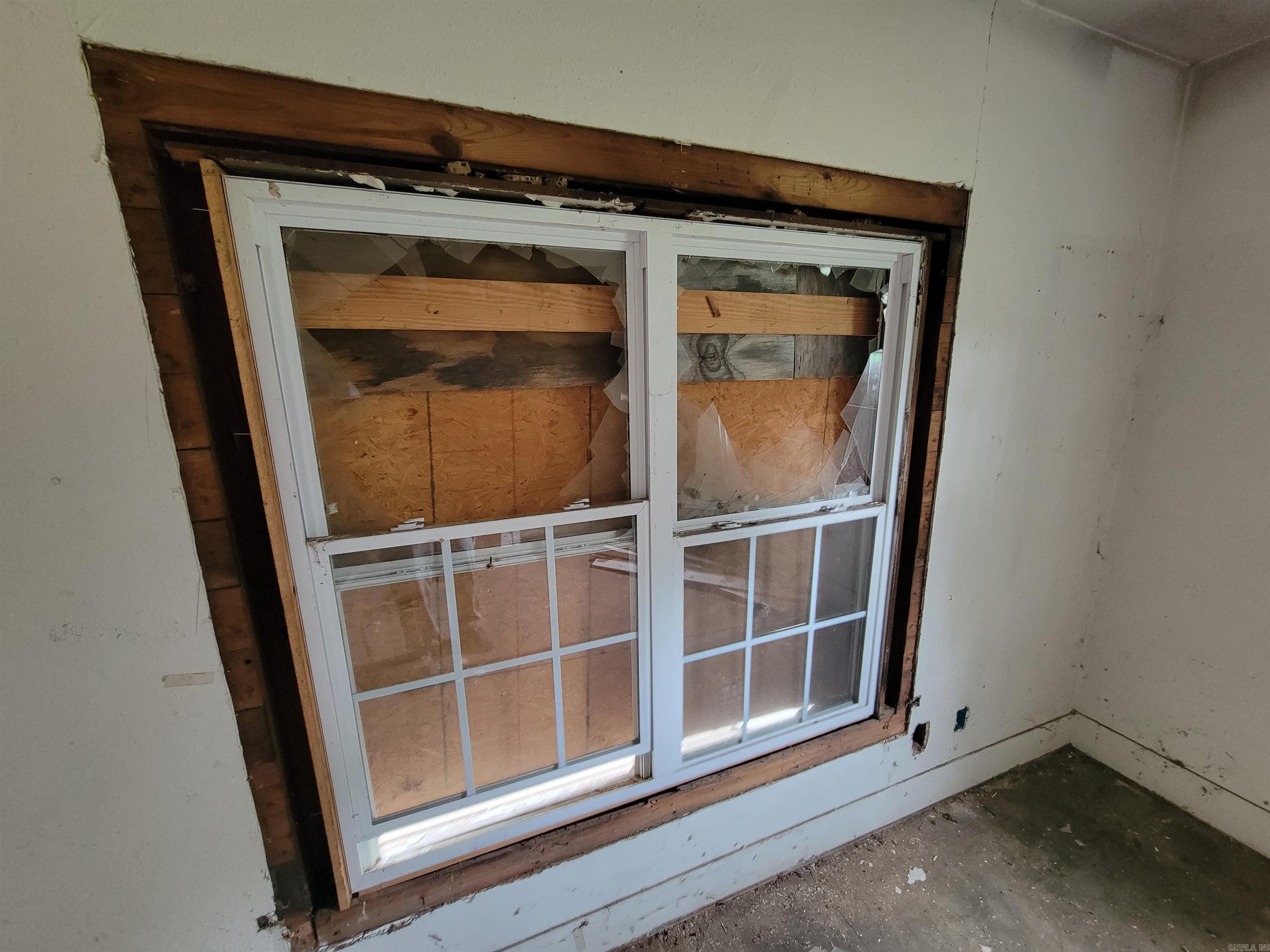 PETTEFERS - Residential