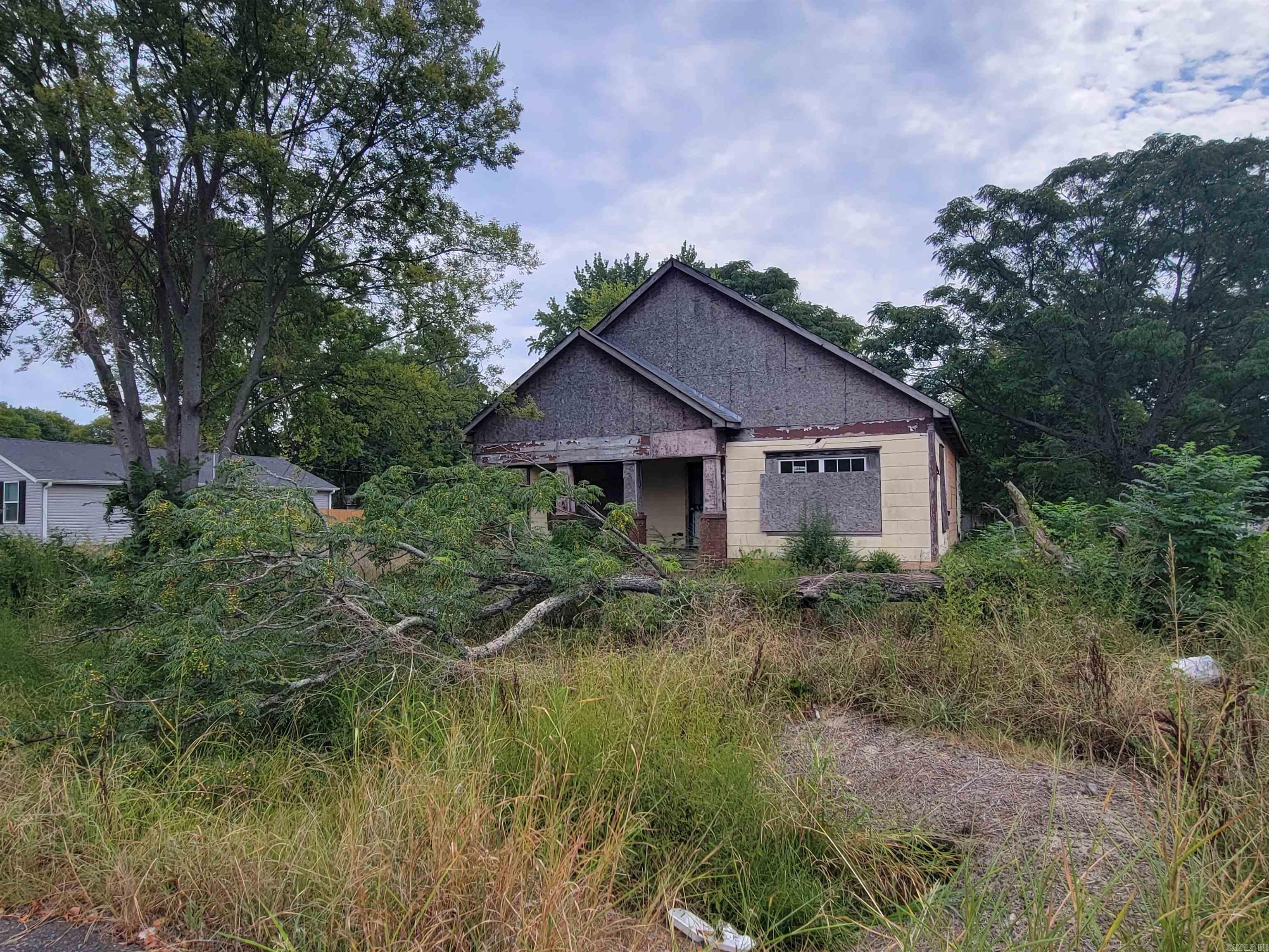 PETTEFERS - Residential