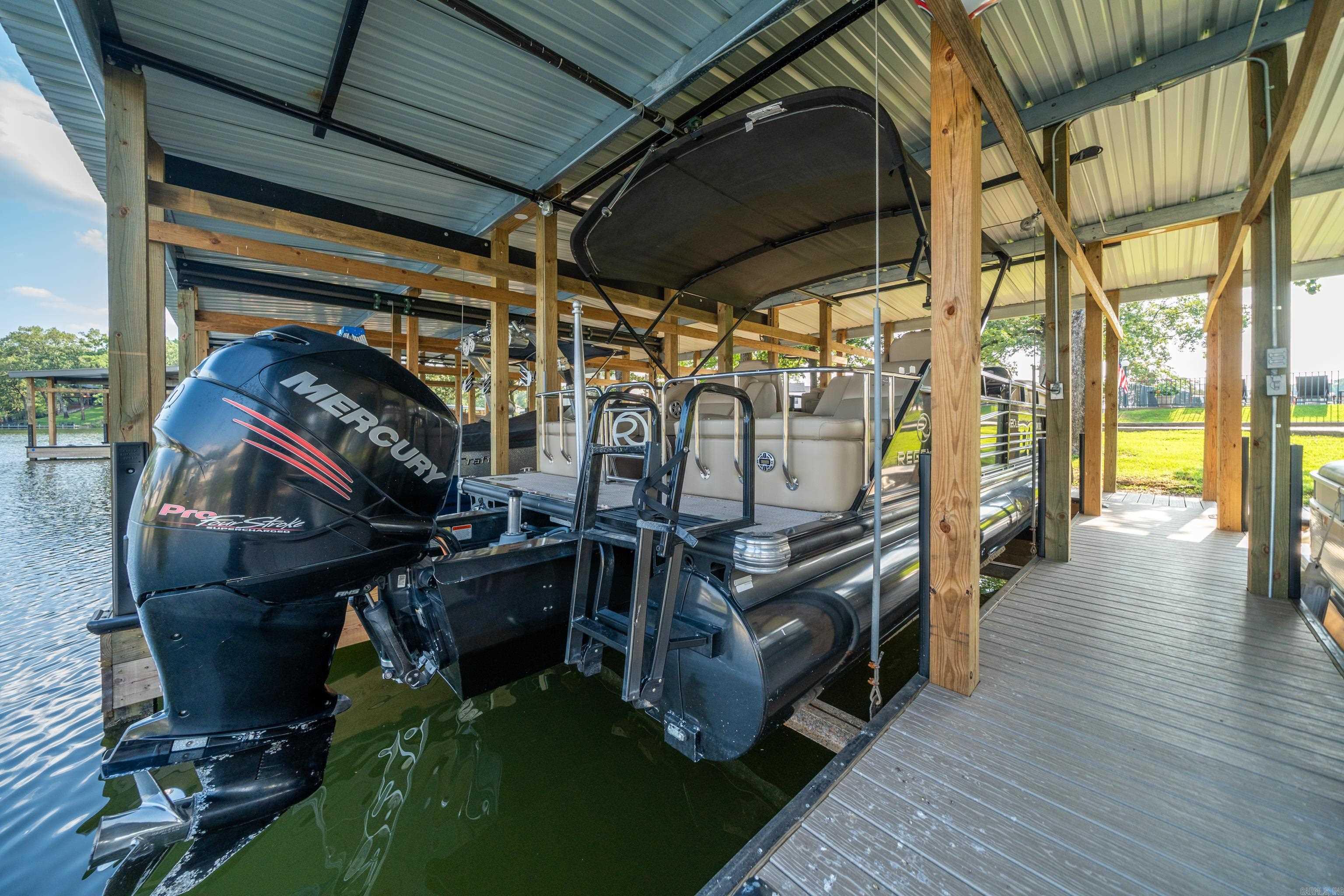 Treehouse Condo Phase II - Residential