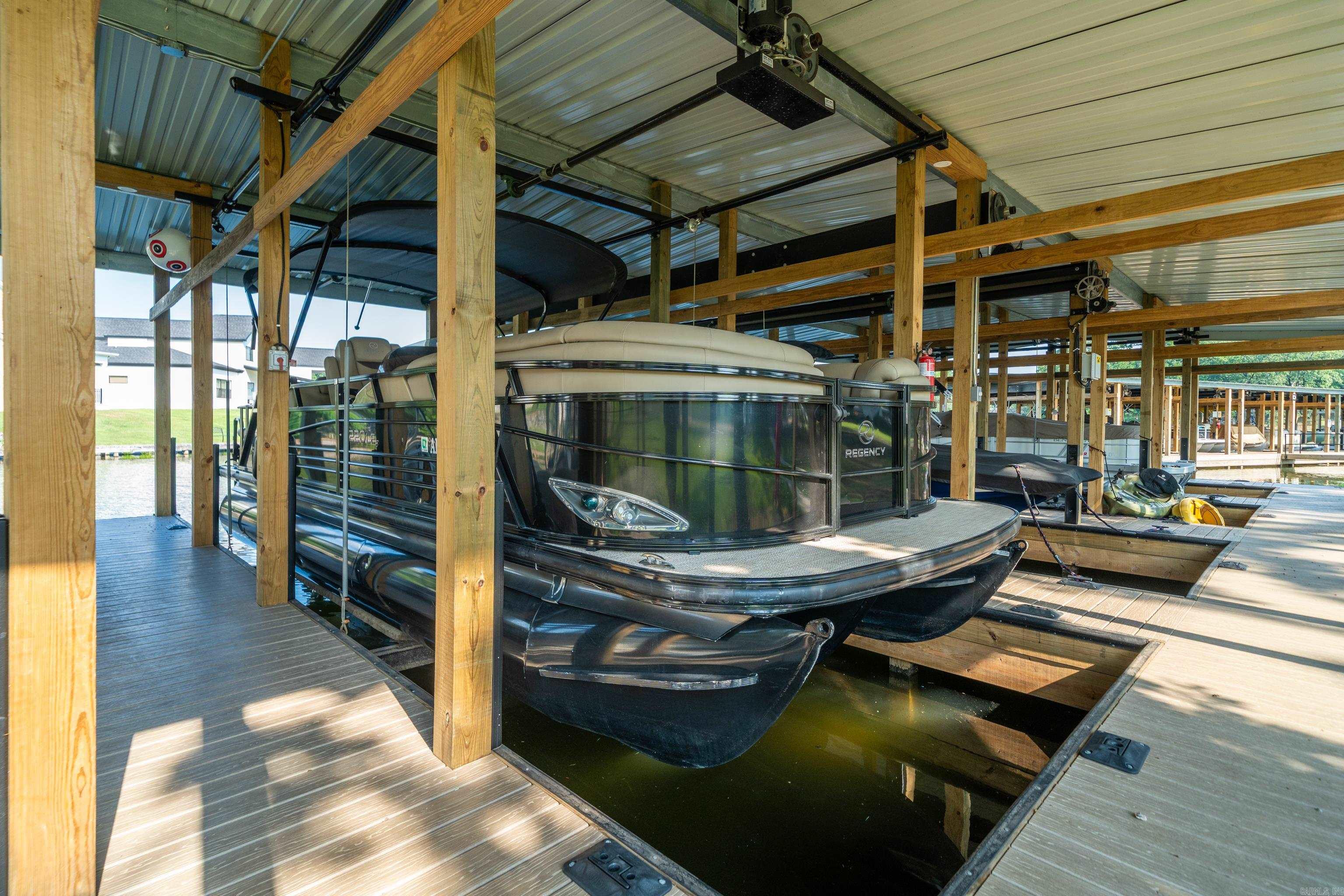 Treehouse Condo Phase II - Residential